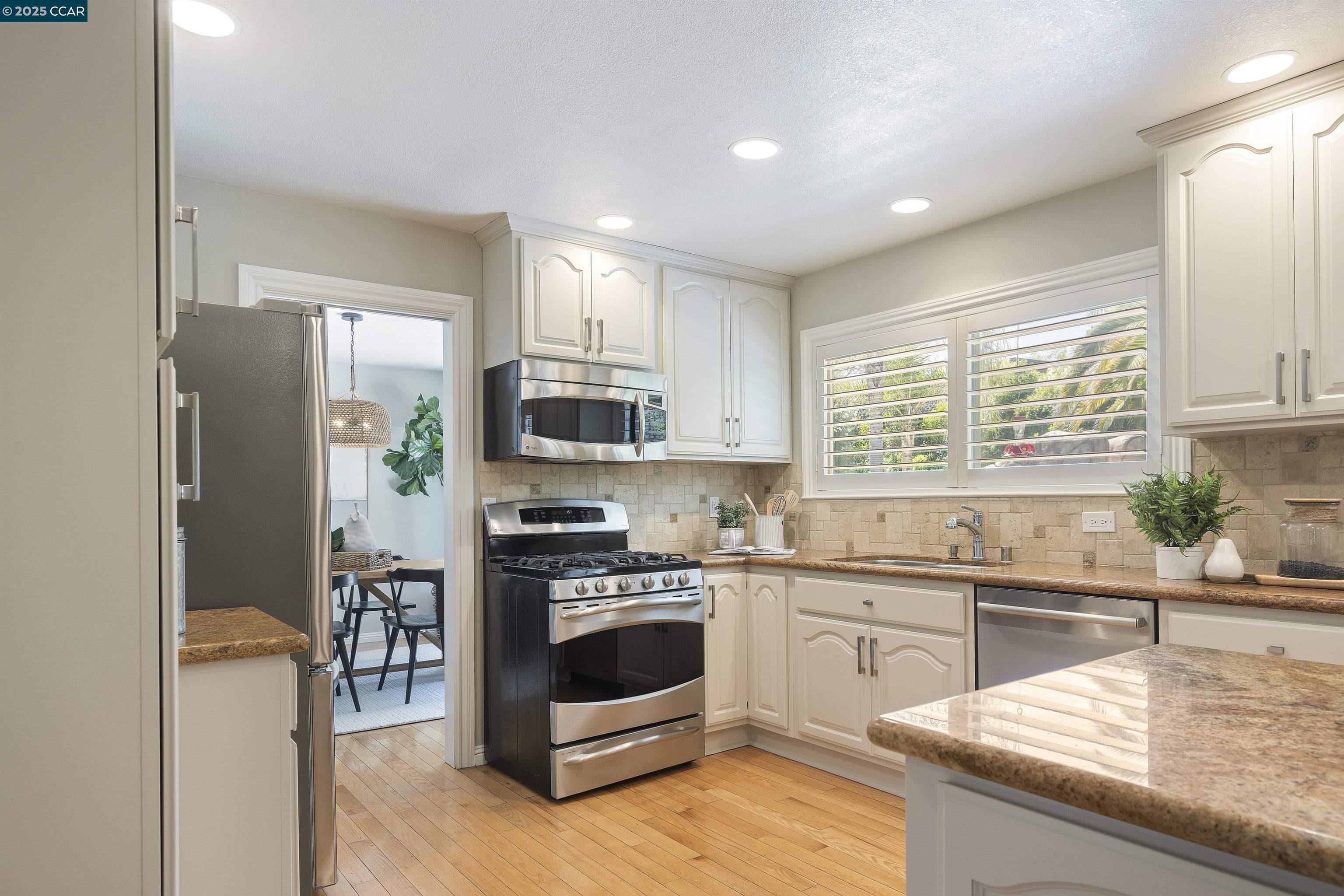 14 Dublin Ct