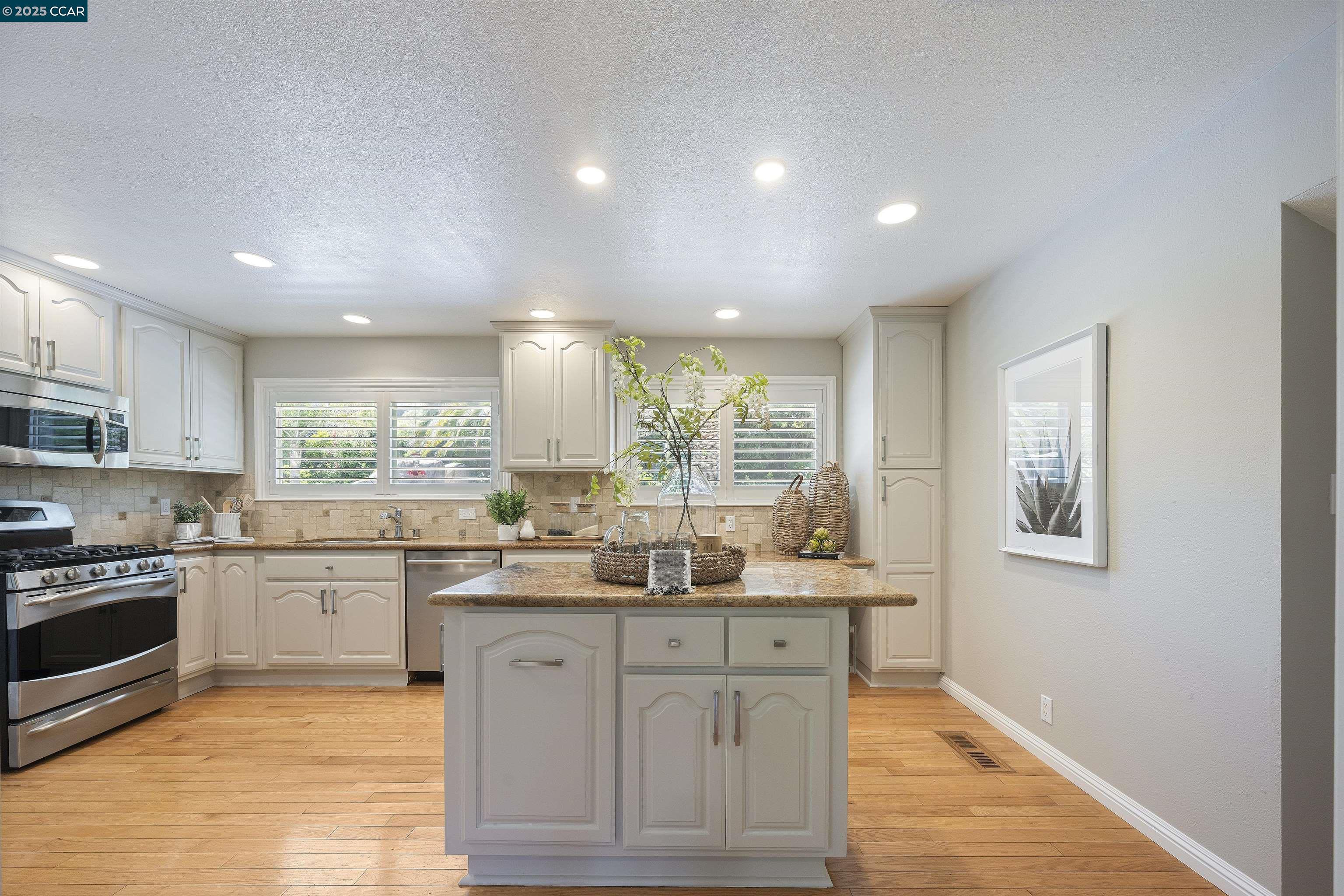 14 Dublin Ct