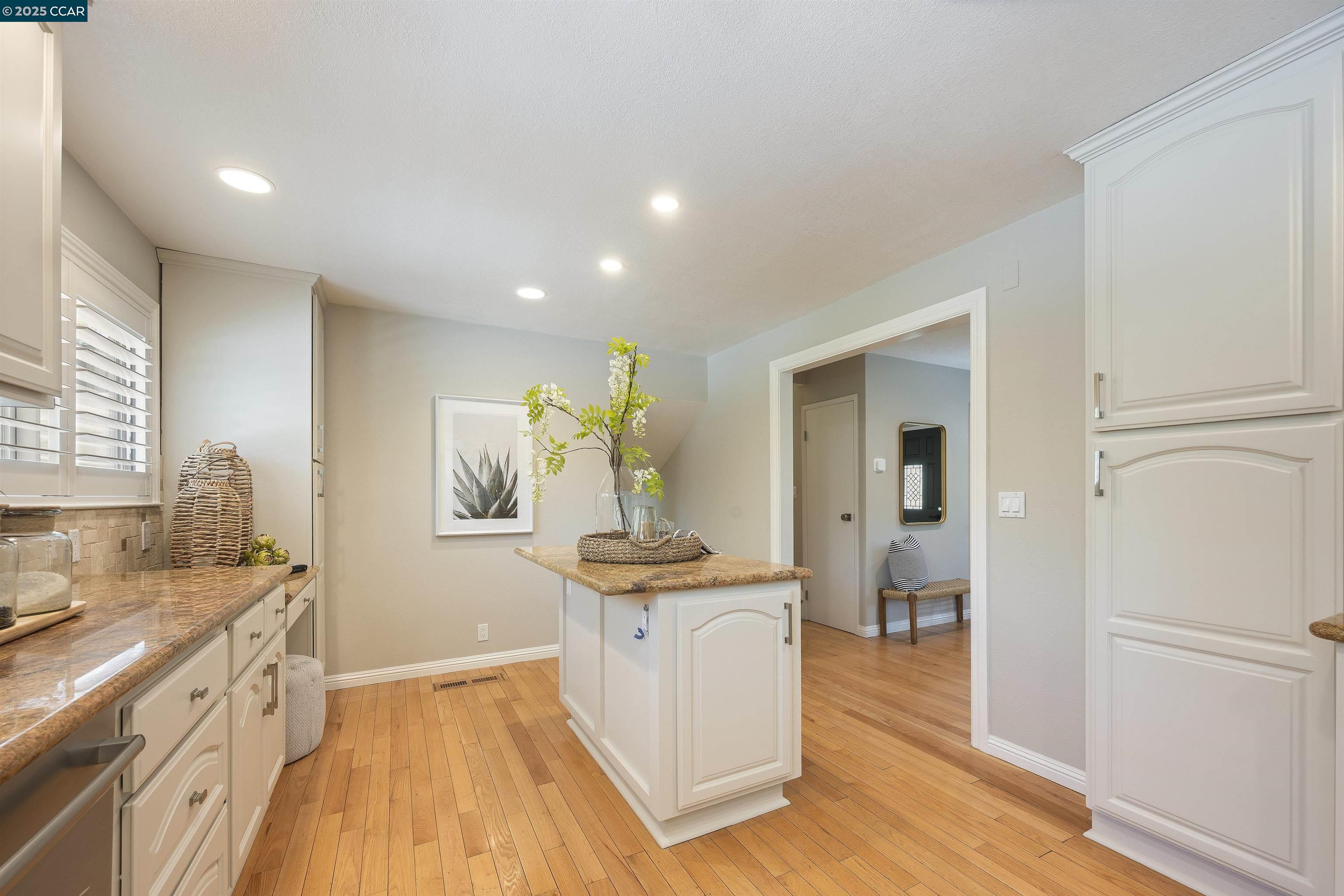 14 Dublin Ct