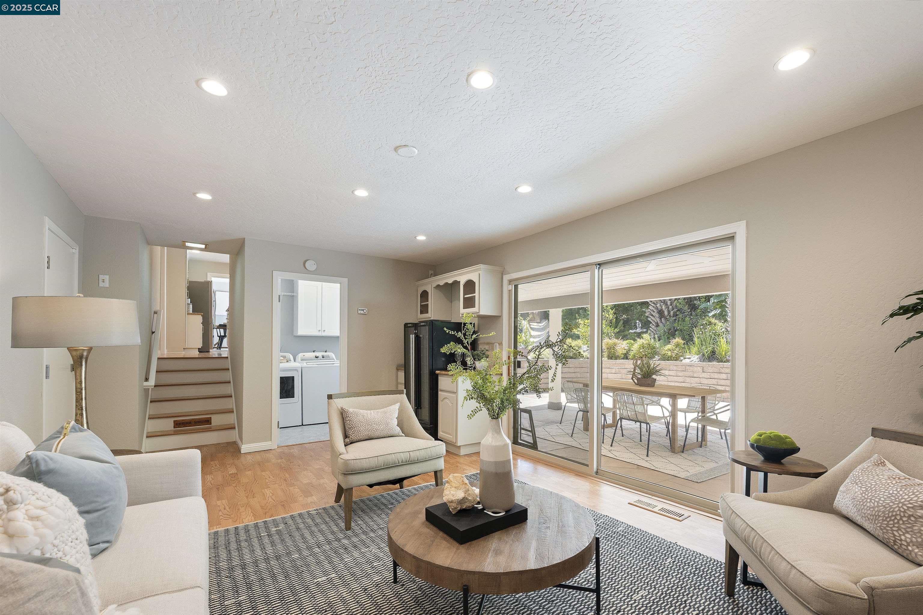 14 Dublin Ct