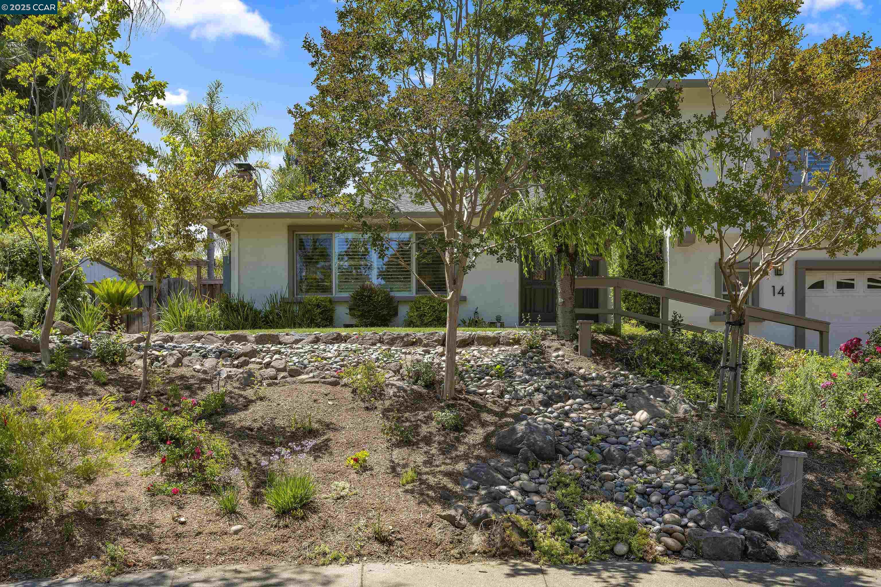 14 Dublin Ct