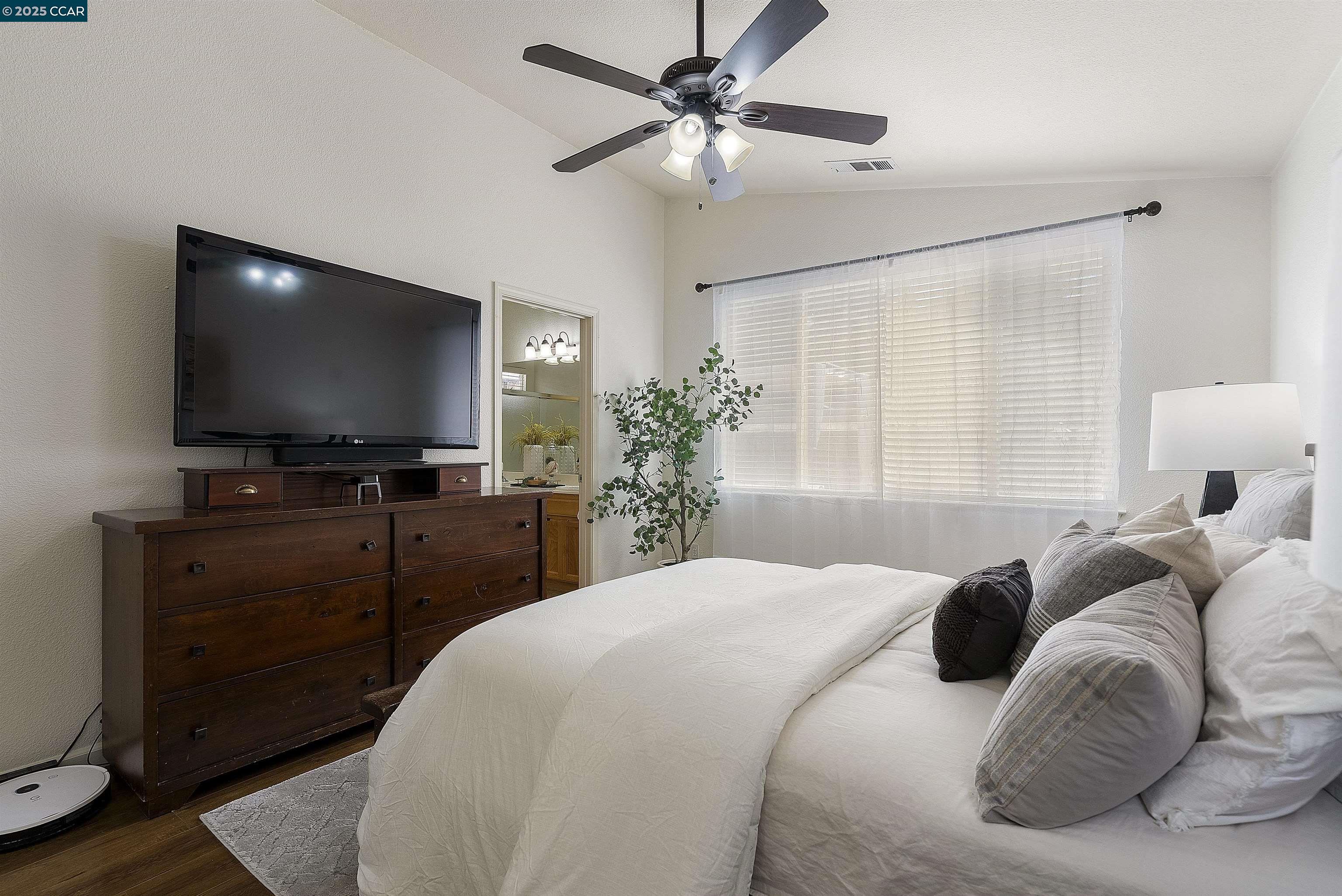 5176 Tehachapi Way