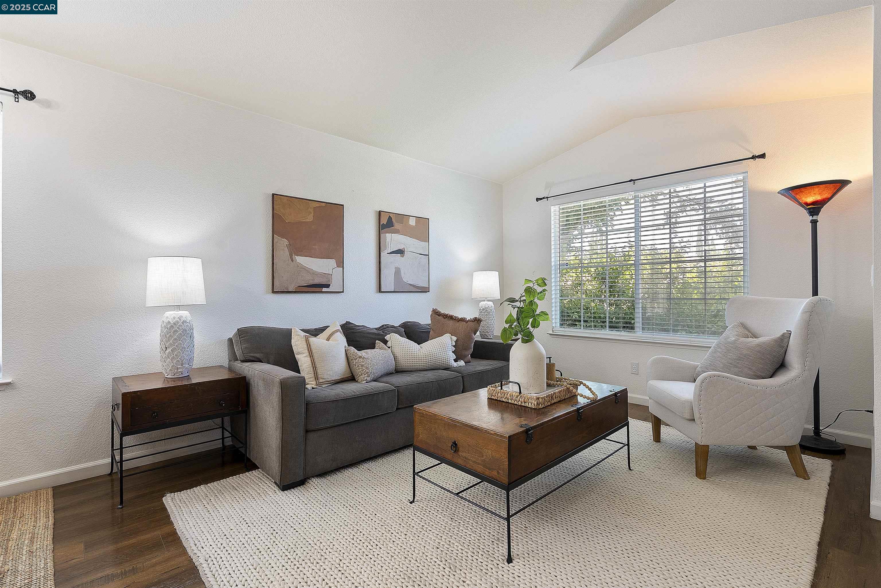 5176 Tehachapi Way