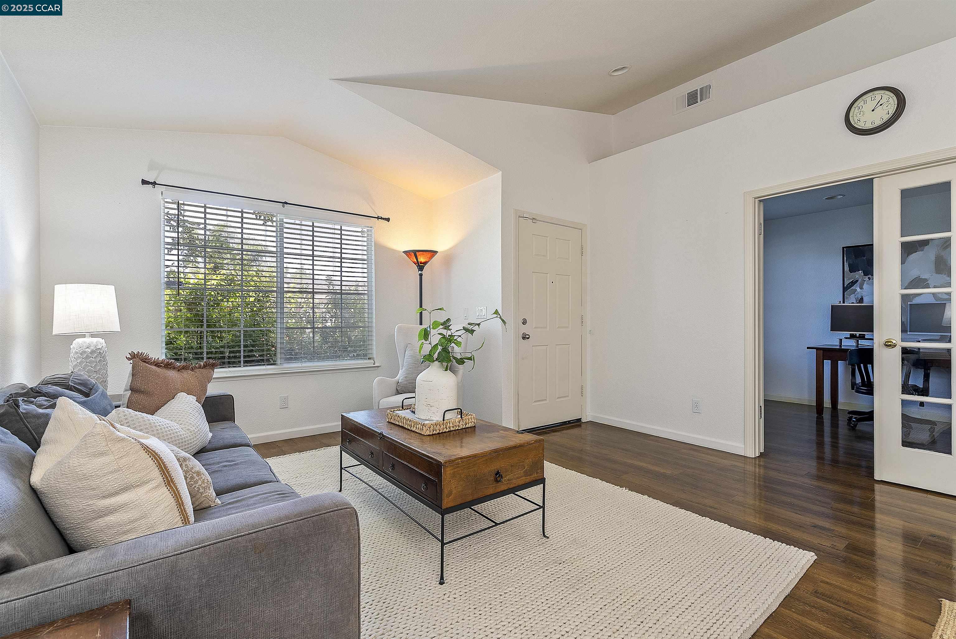 5176 Tehachapi Way