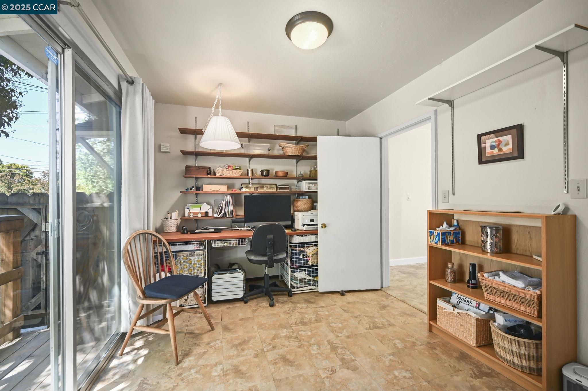 865 Walnut Ave