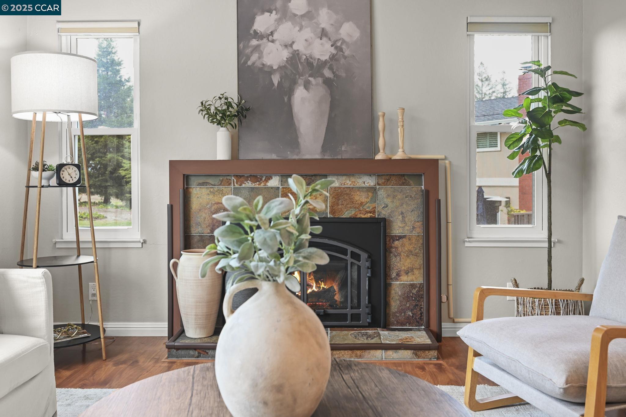 295 Kinross Dr
