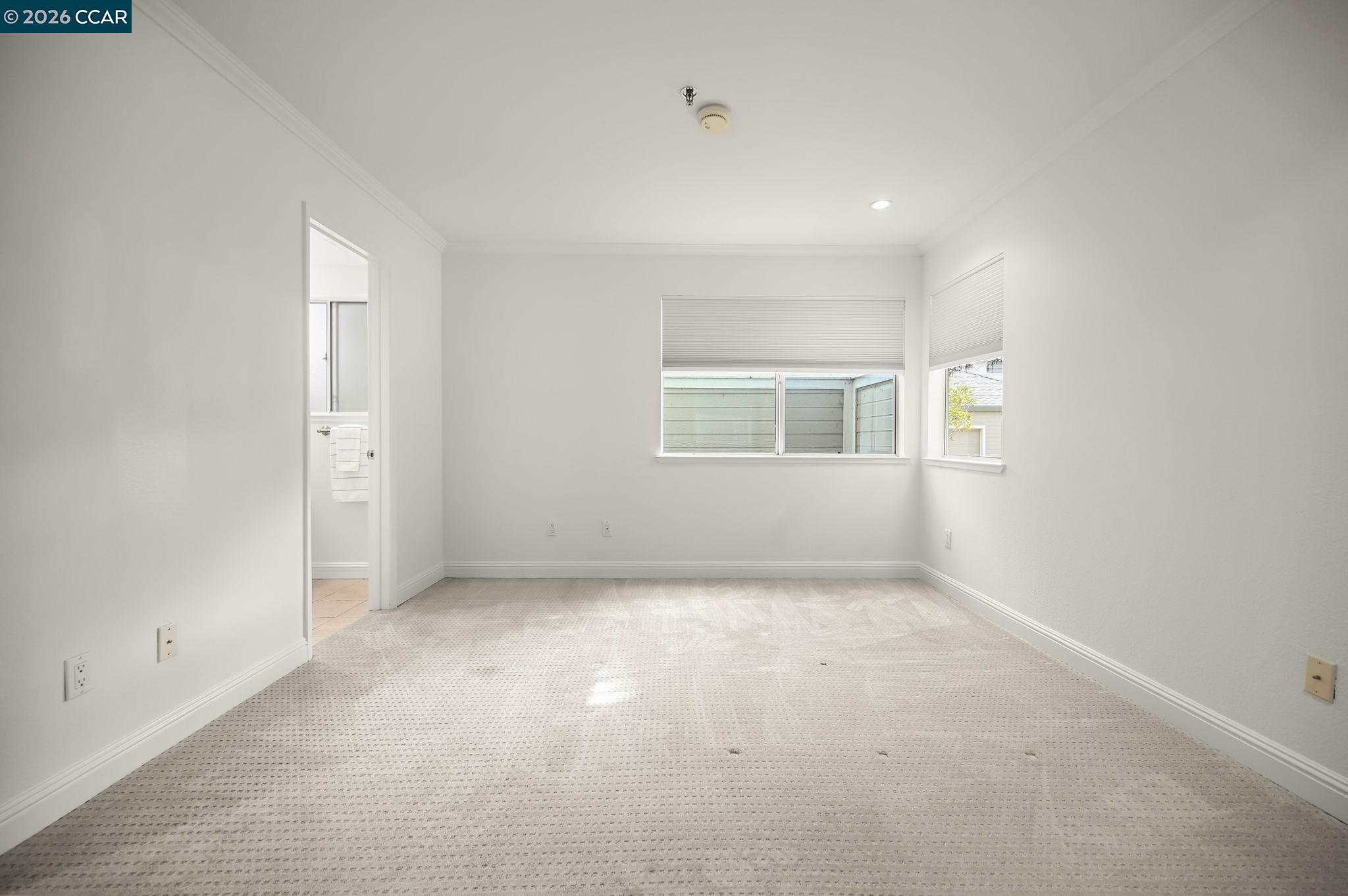 2550 Oak Rd. # 108