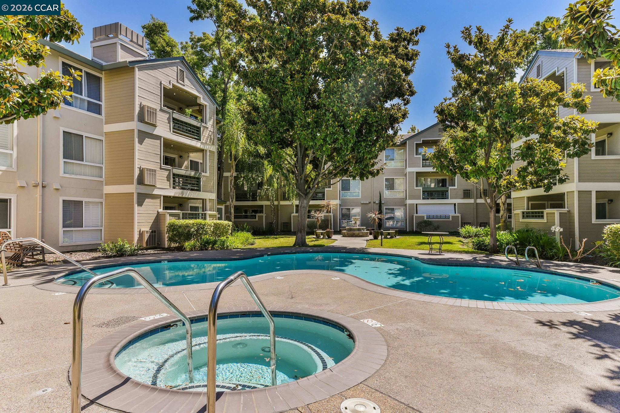2550 Oak Rd. # 108