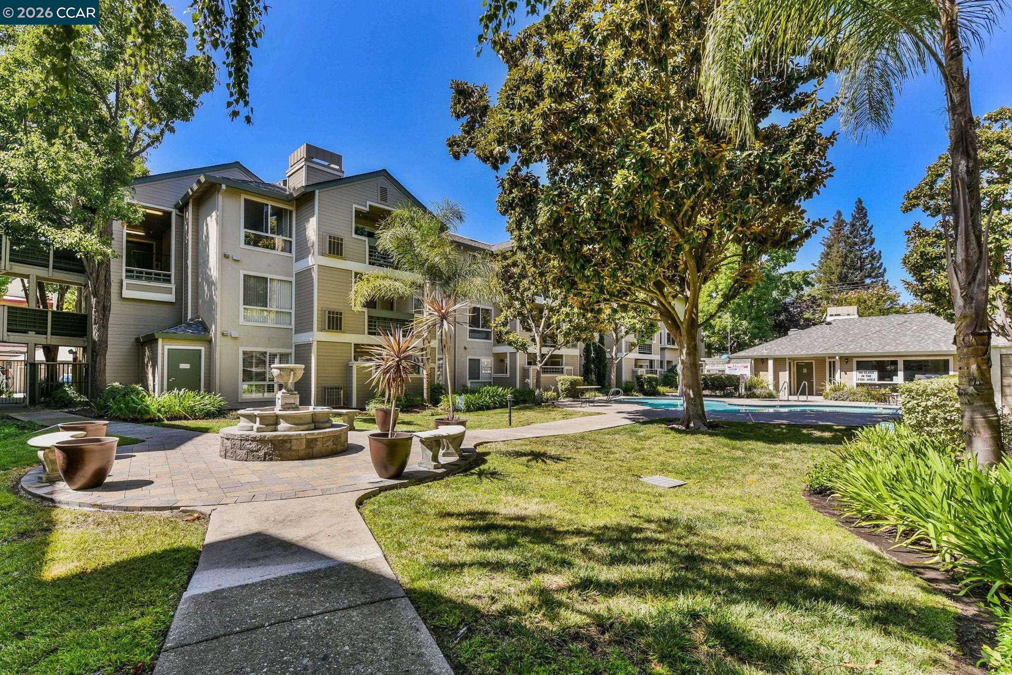 2550 Oak Rd. # 108