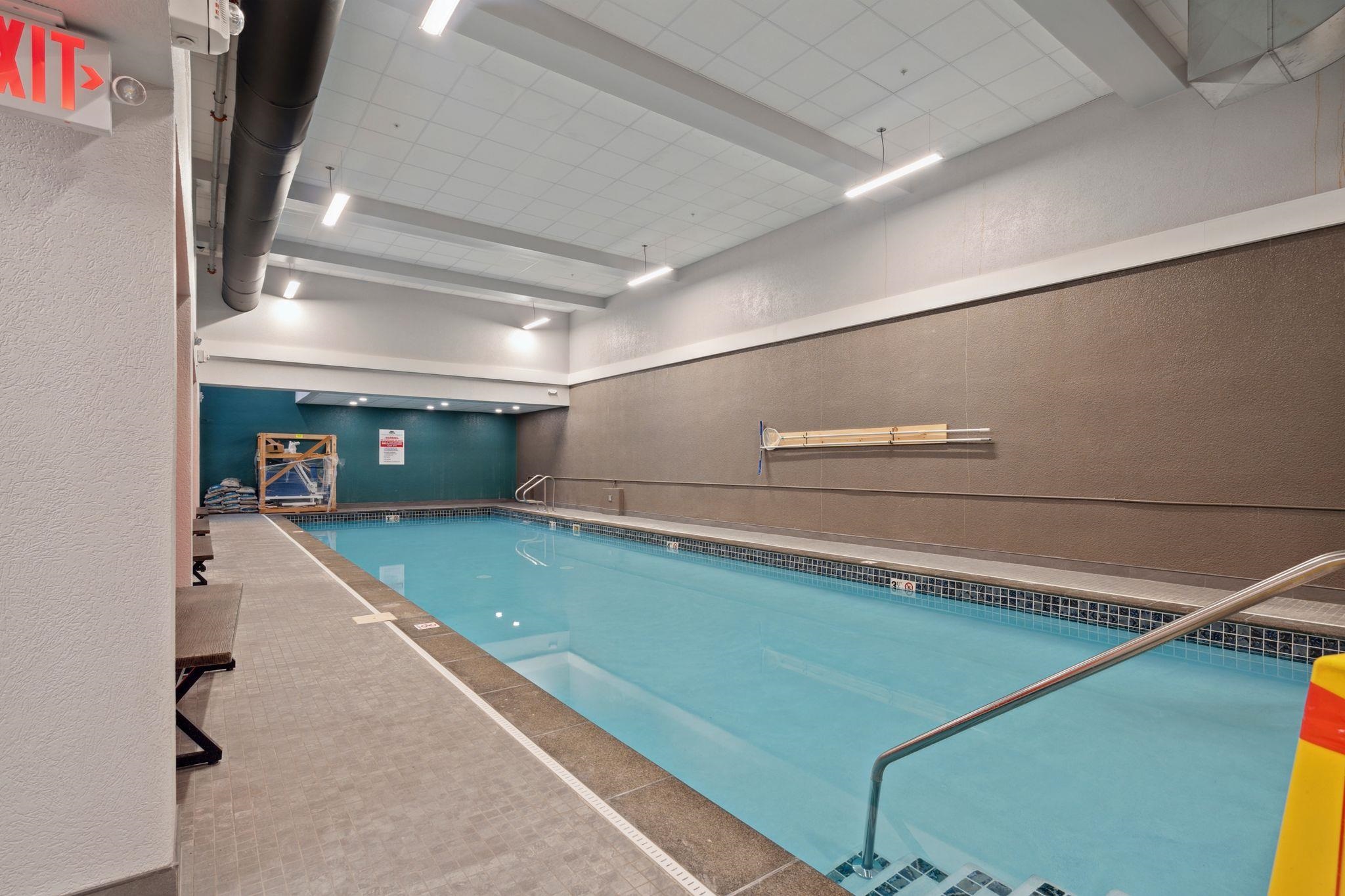 135 E Mountain Road Unit: 1A8