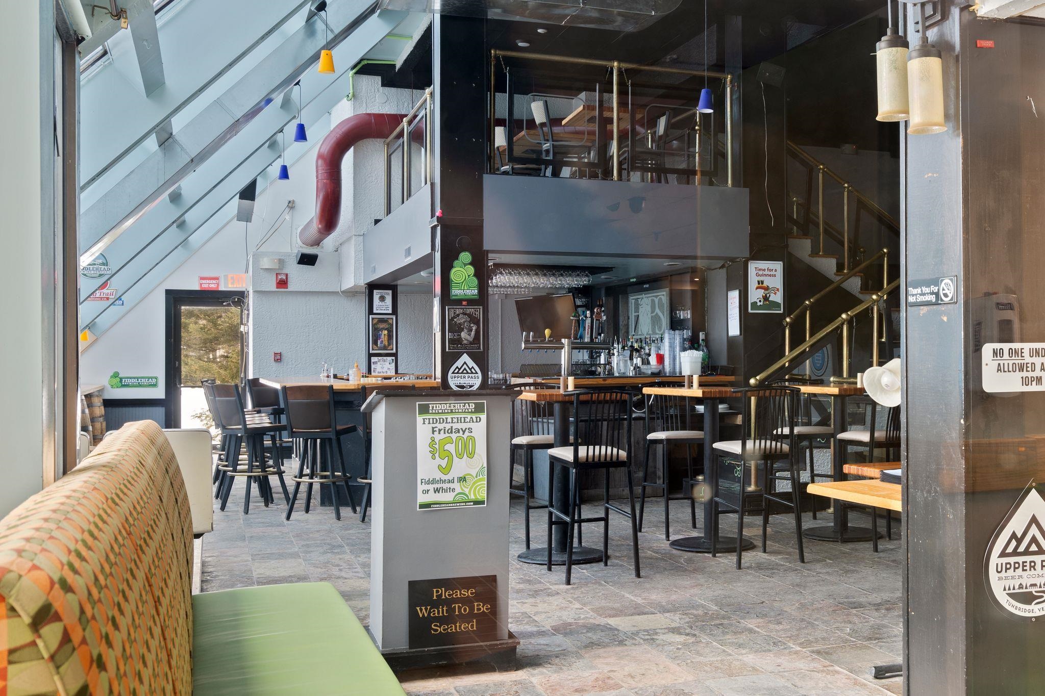 135 E Mountain Road Unit: 1A8