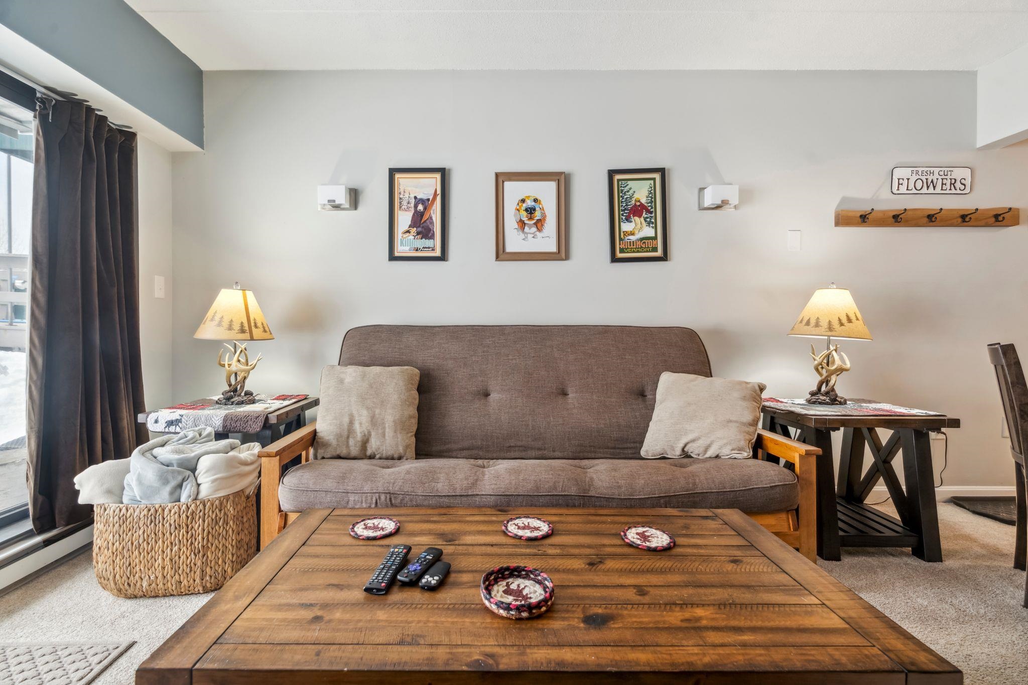 135 E Mountain Road Unit: 1A9