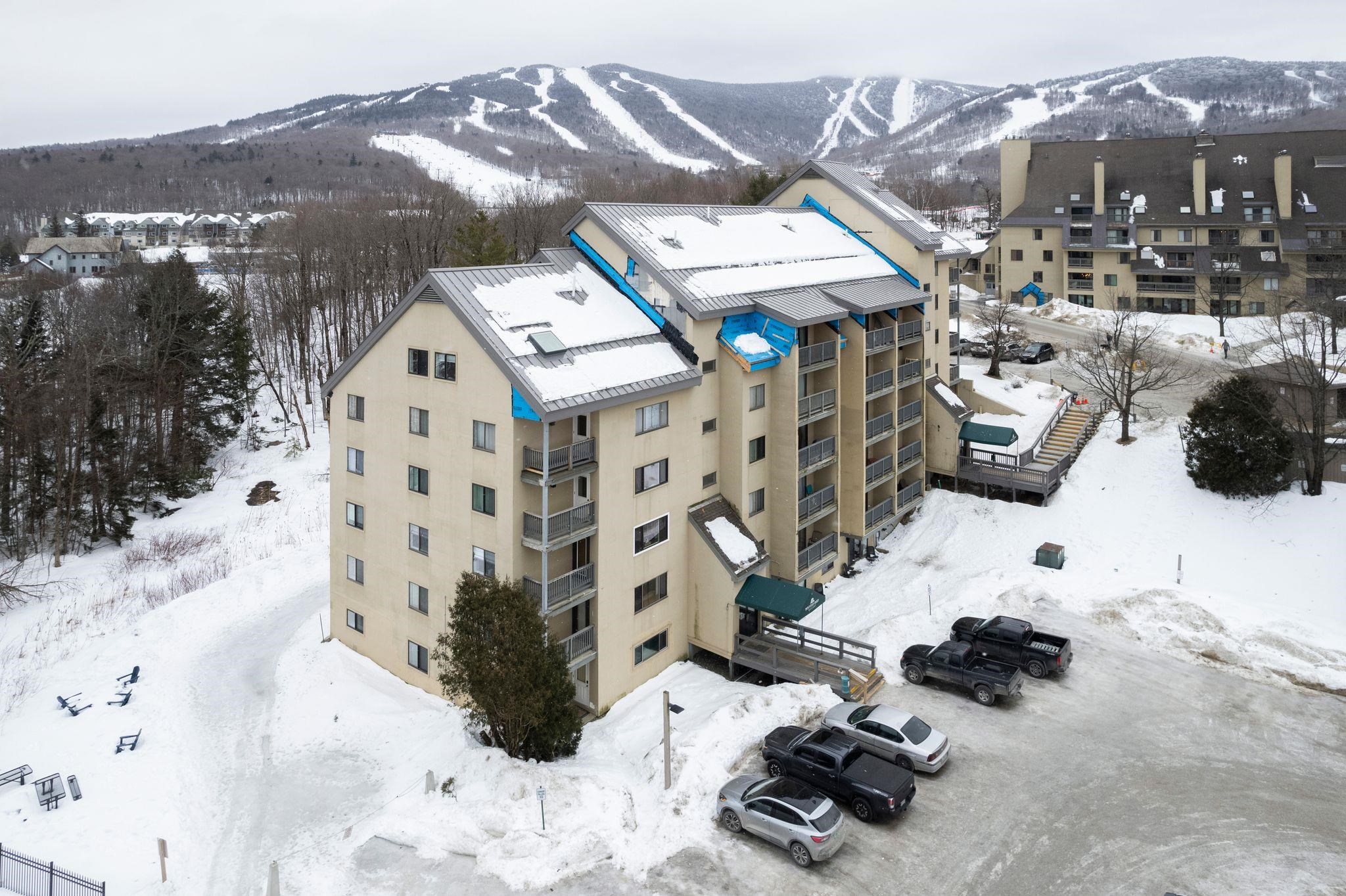 135 E Mountain Road Unit: 1A9