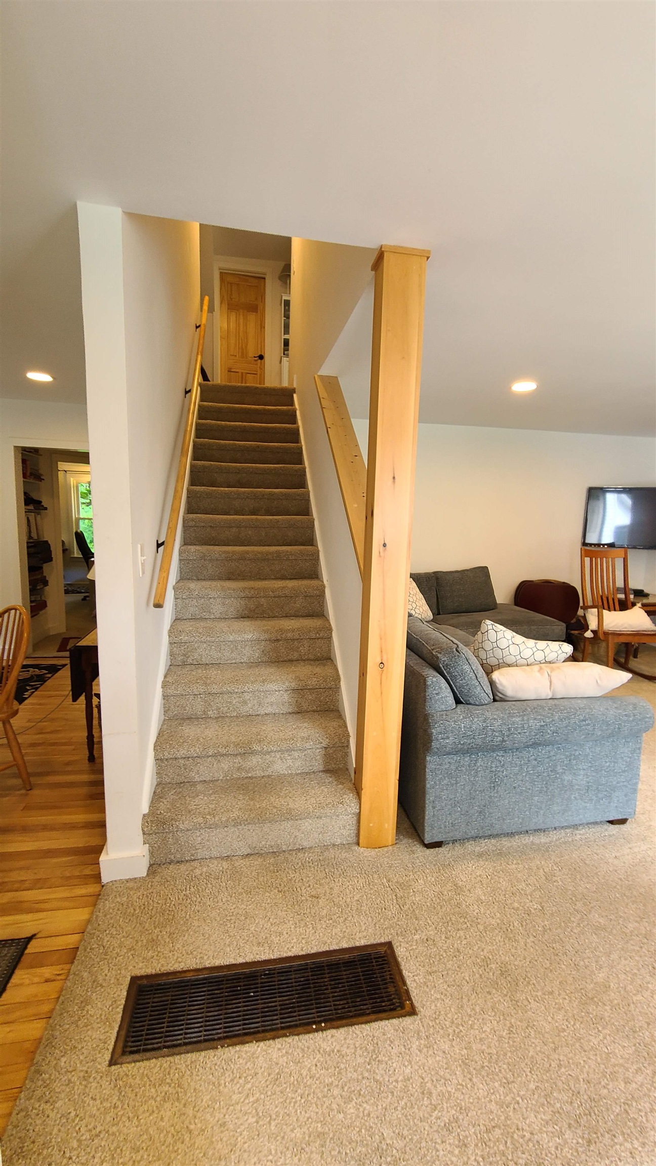 211 Preedom Hill Road