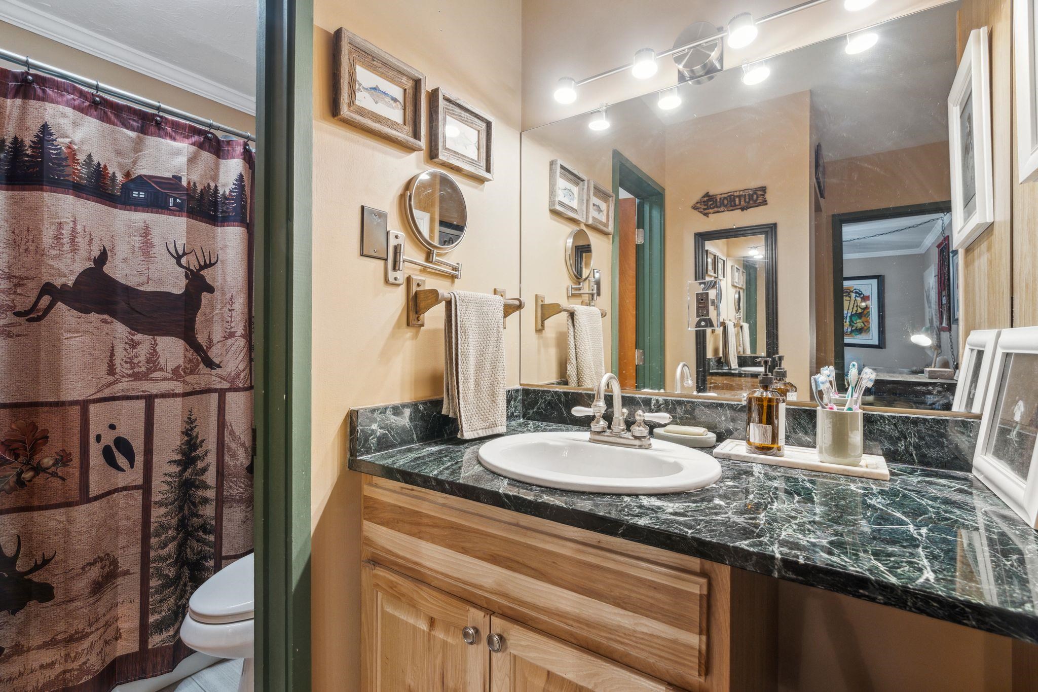 37 Gateway Court Unit: A-9