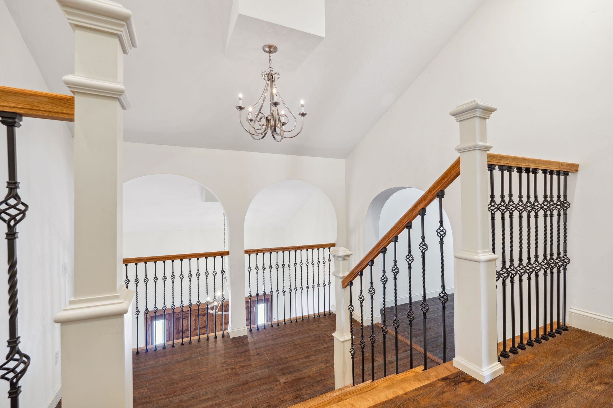 401 Center Of Town Road