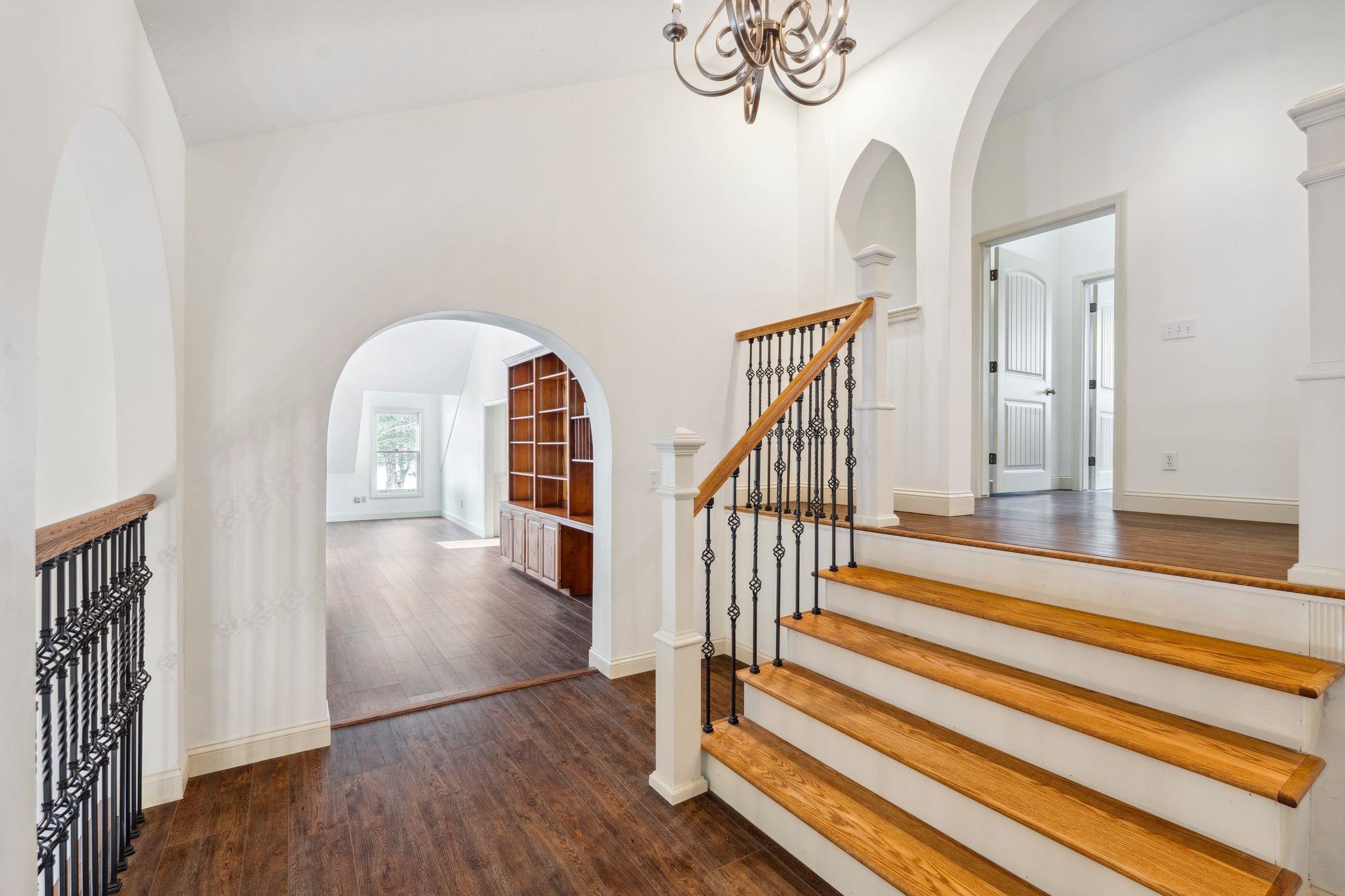 401 Center Of Town Road