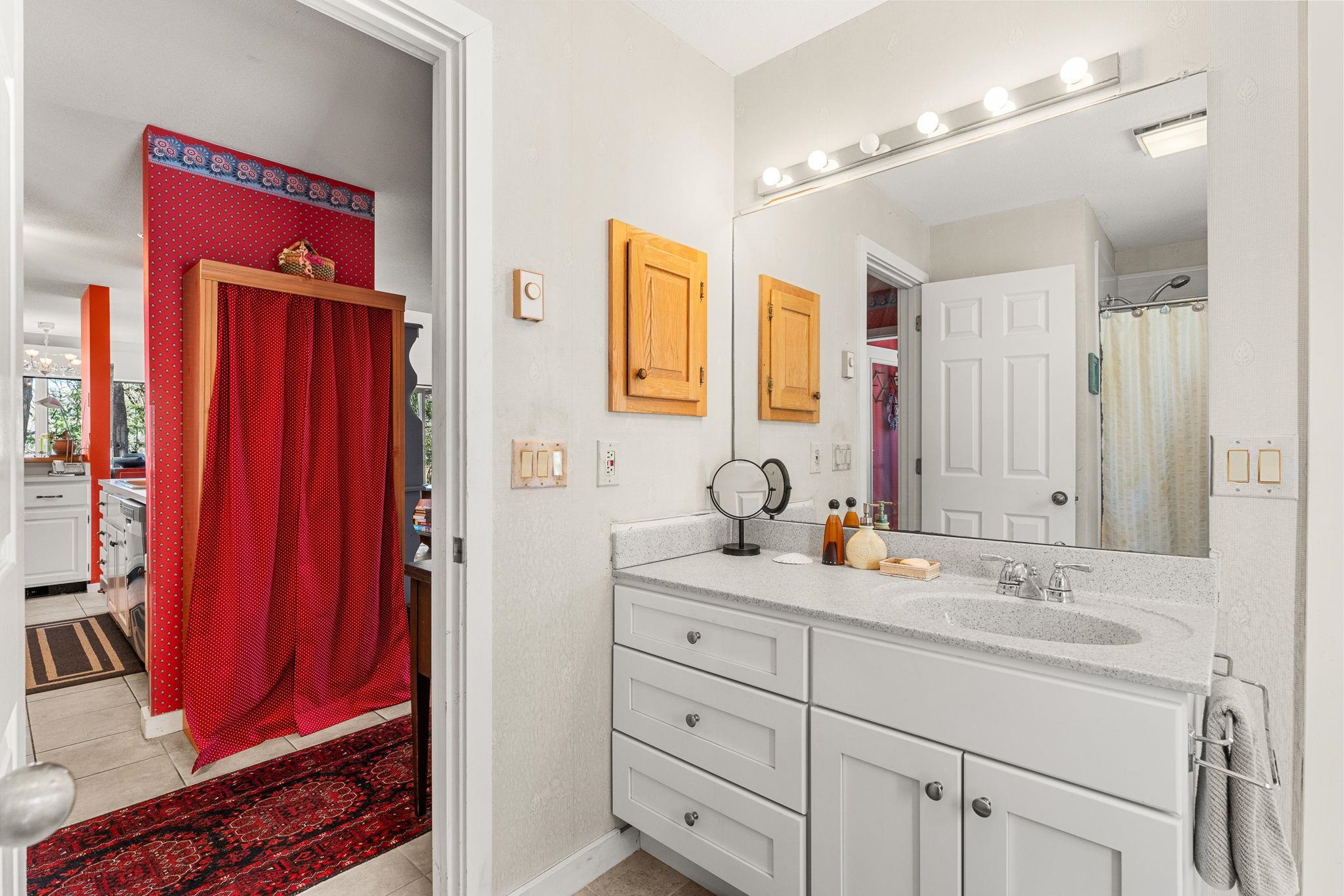 1140 Murphy's Road Unit: 5A