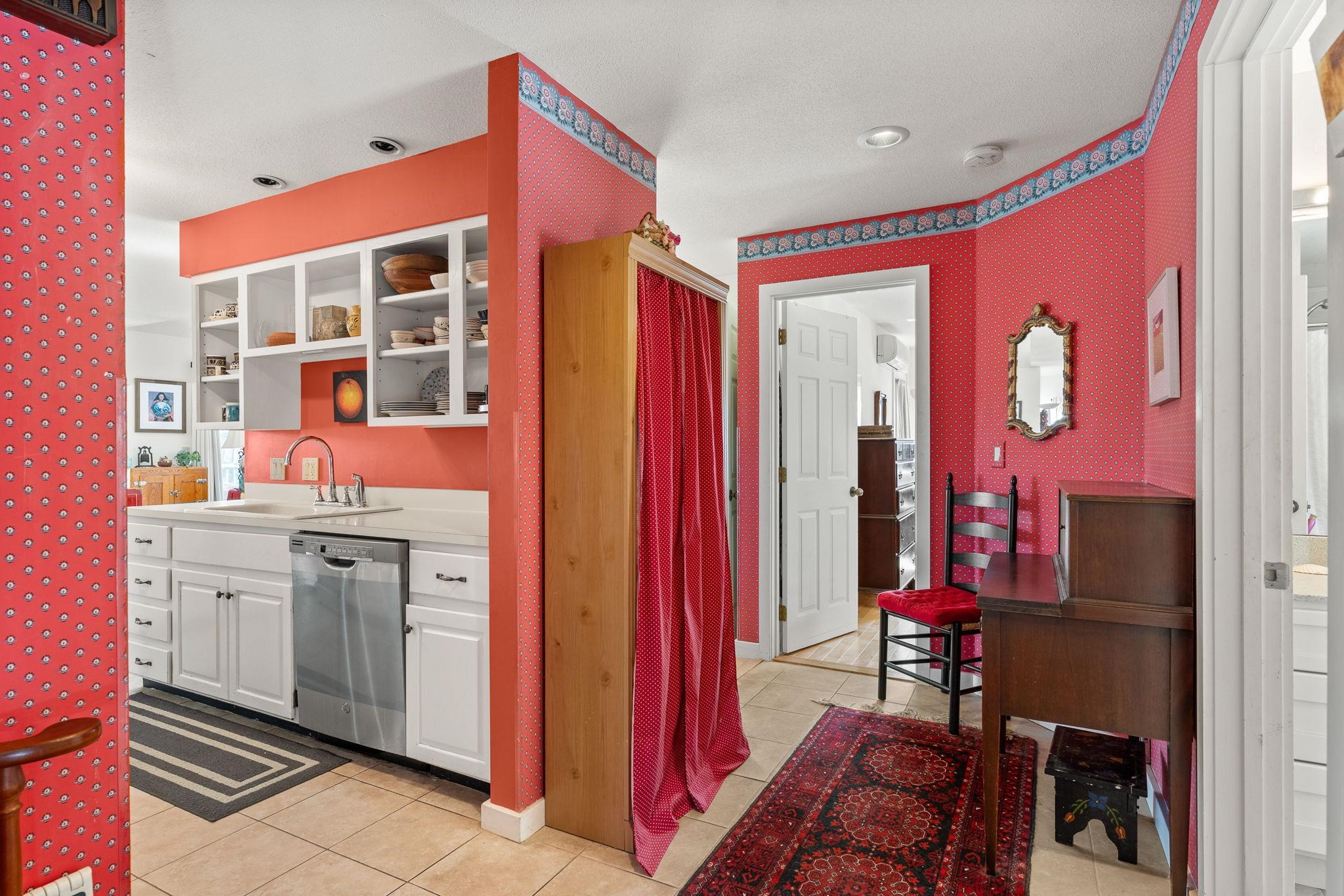 1140 Murphy's Road Unit: 5A