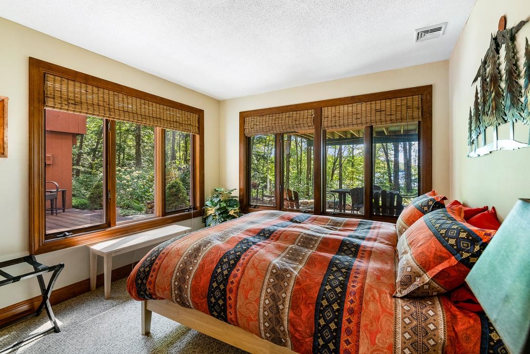 303 Road Round The Lake