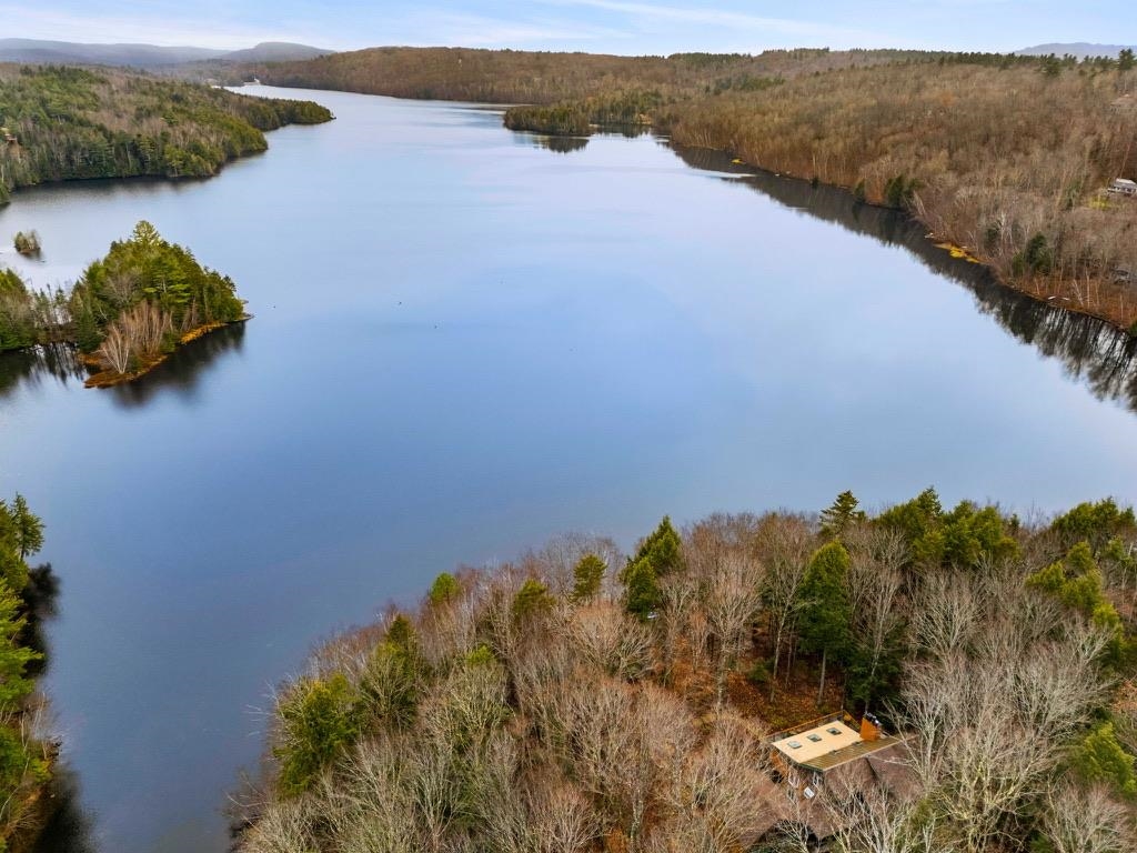 303 Road Round The Lake