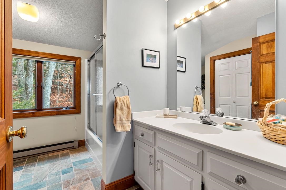 303 Road Round The Lake