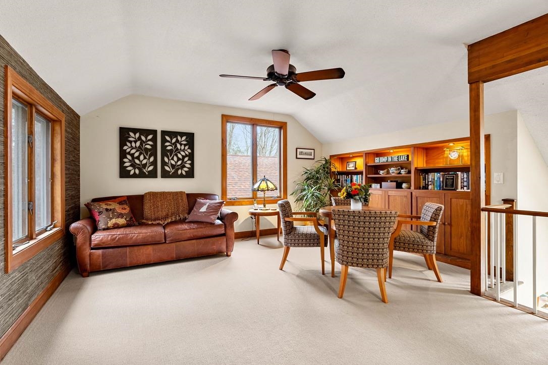 303 Road Round The Lake