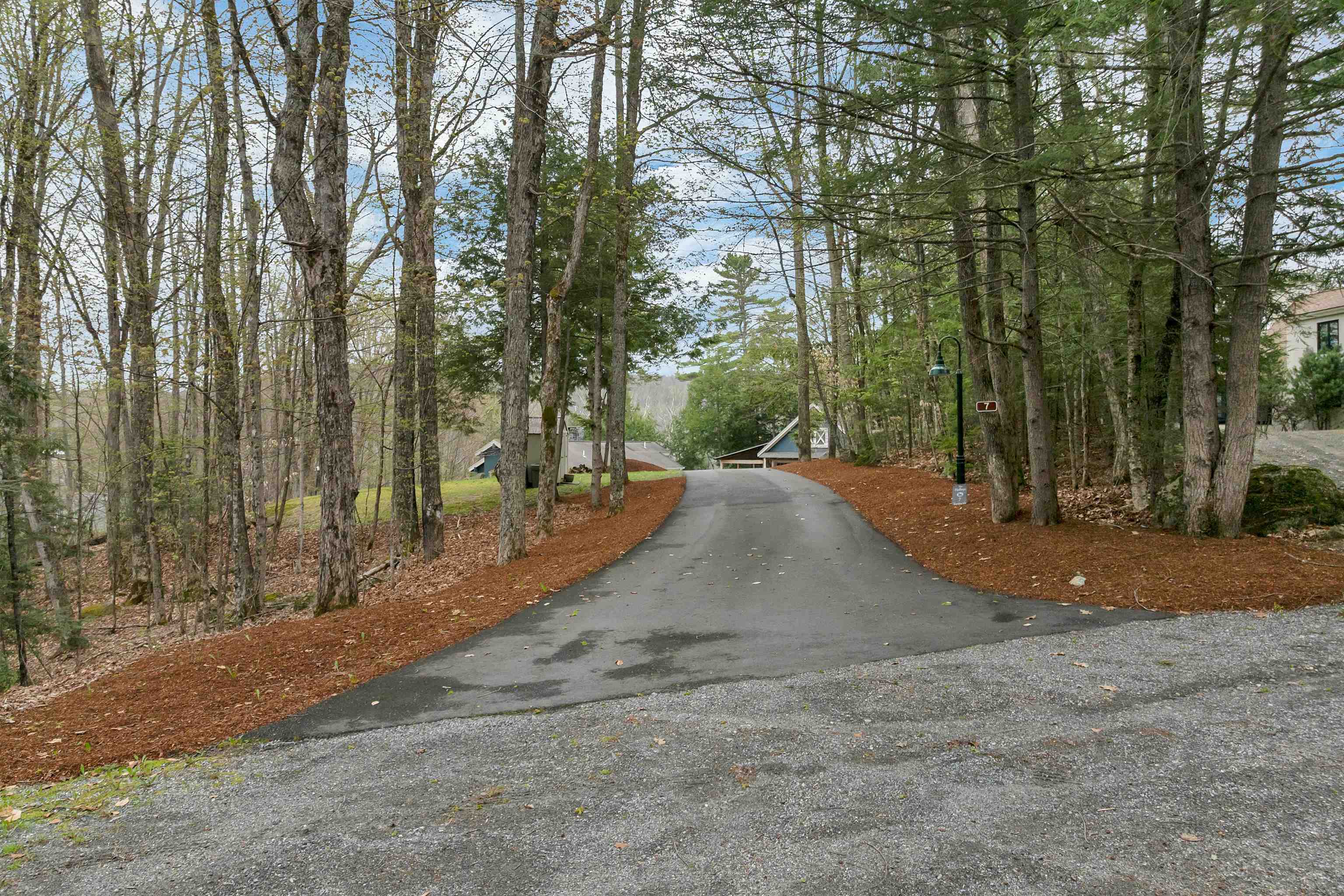 7 Turnbuckle Lane