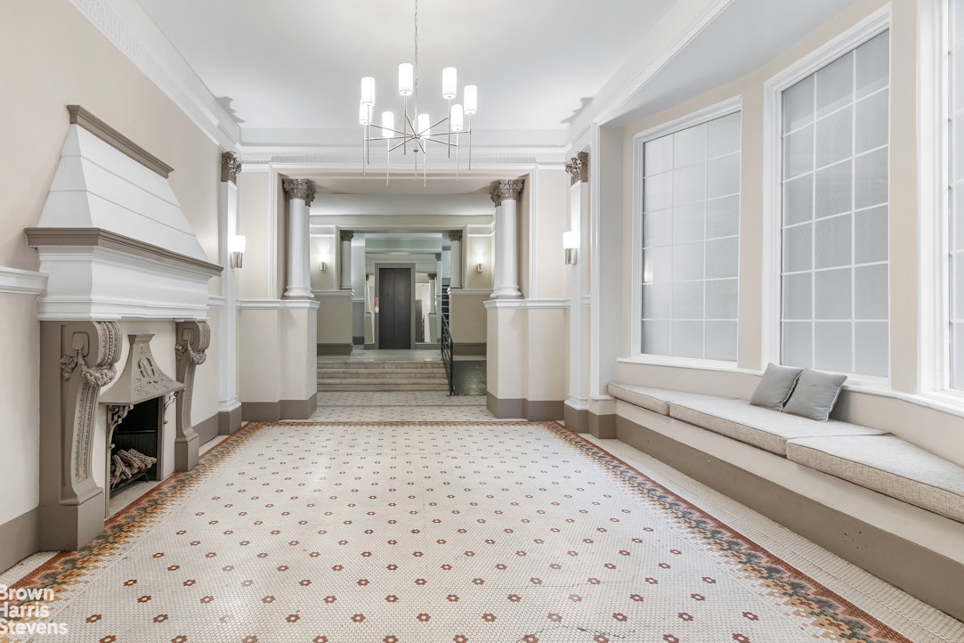 229 W 97TH Street 6E