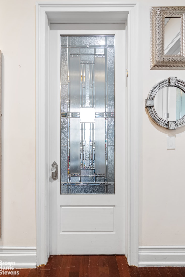 229 W 97TH Street 6E