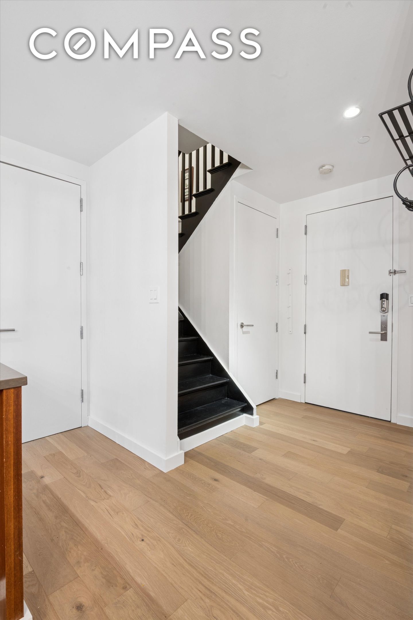 3585 Greystone Avenue 3E