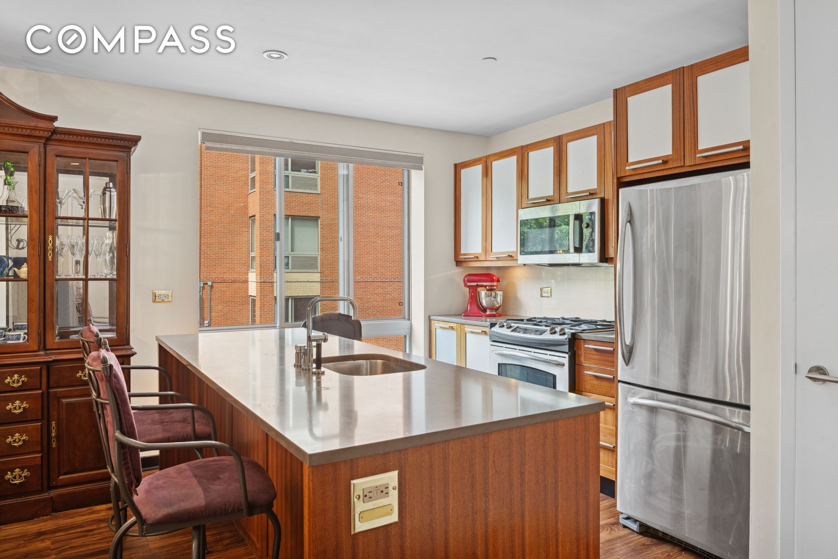 3585 Greystone Avenue 3E