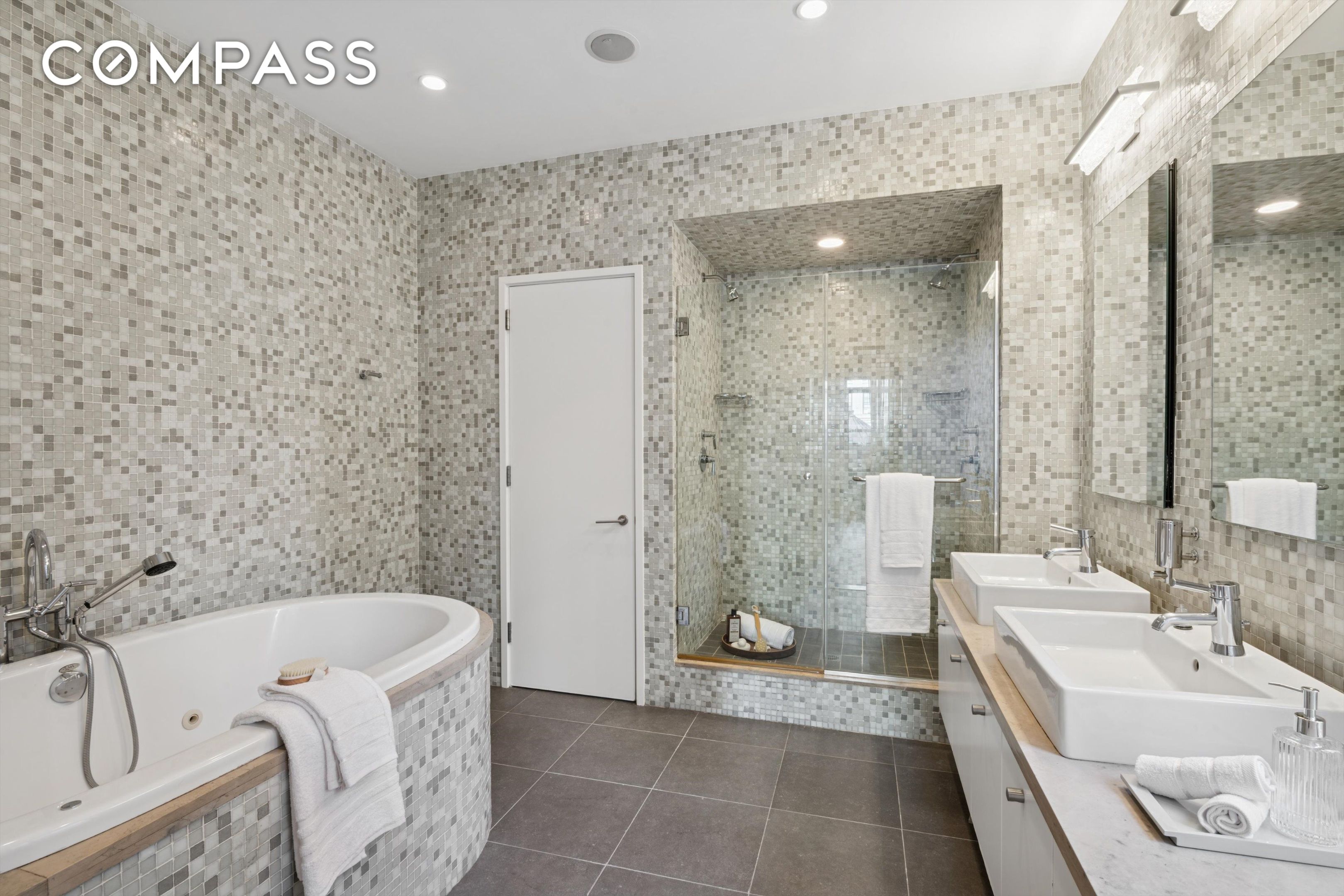 109 W 26th Street 9