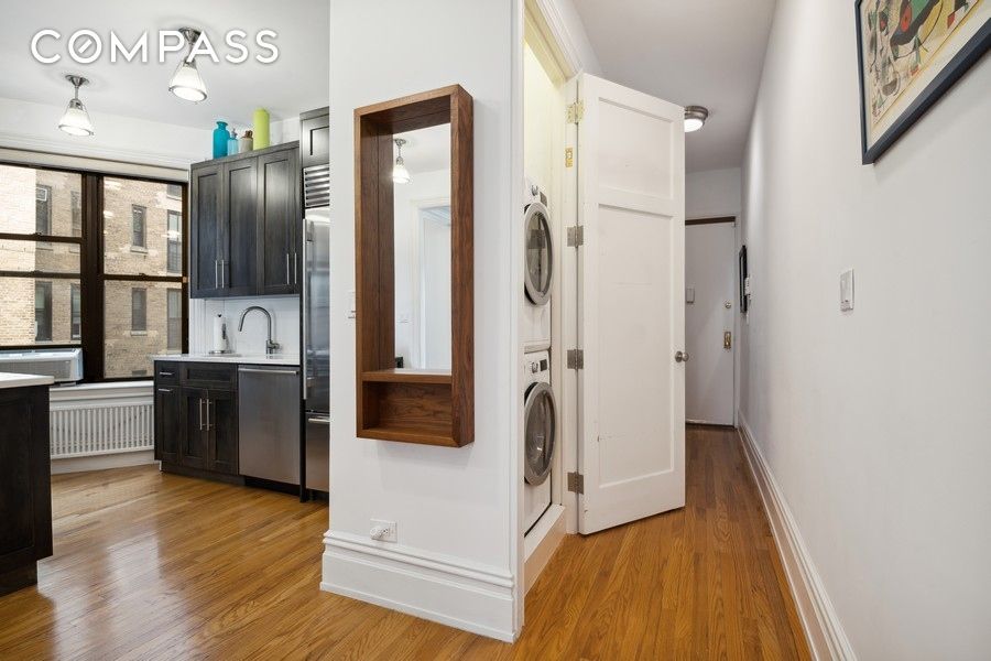 782 W End Avenue 82