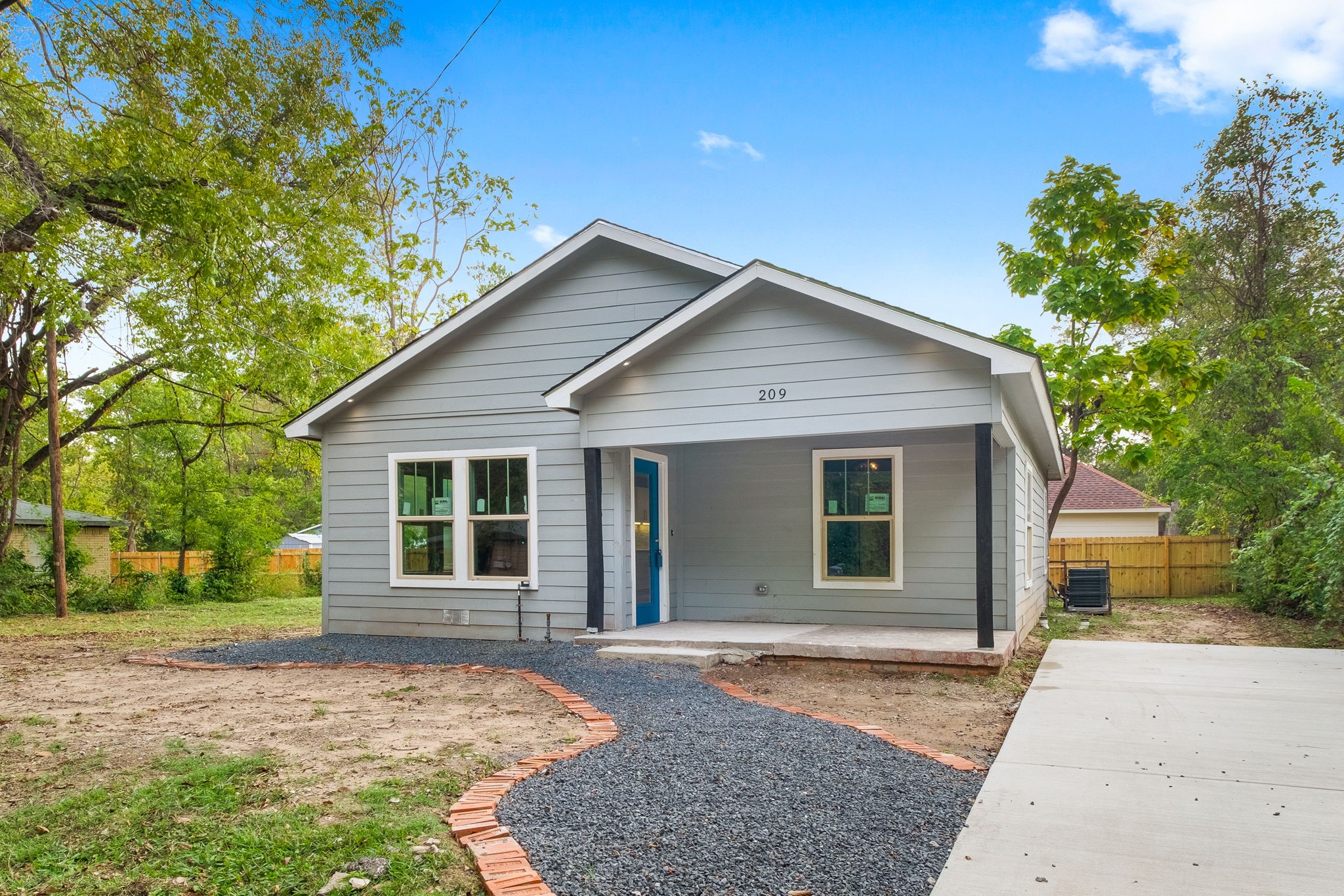 209 Mineral Wells Street