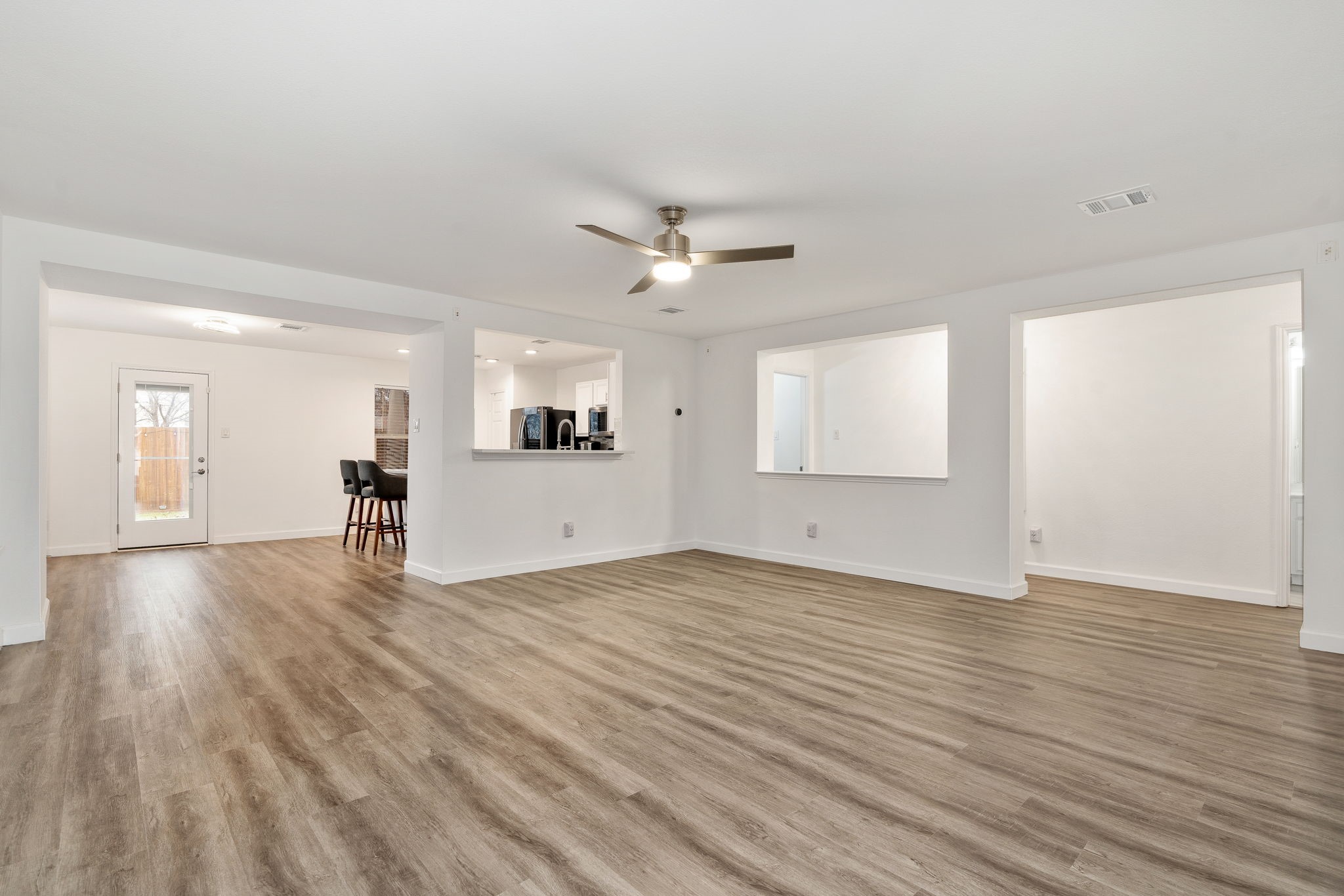 1617 Dragonback Pass