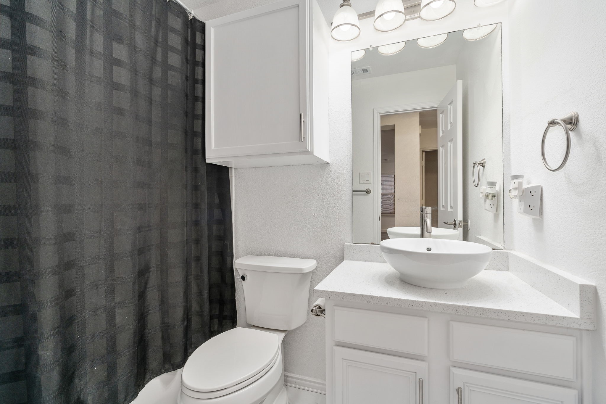 1617 Dragonback Pass