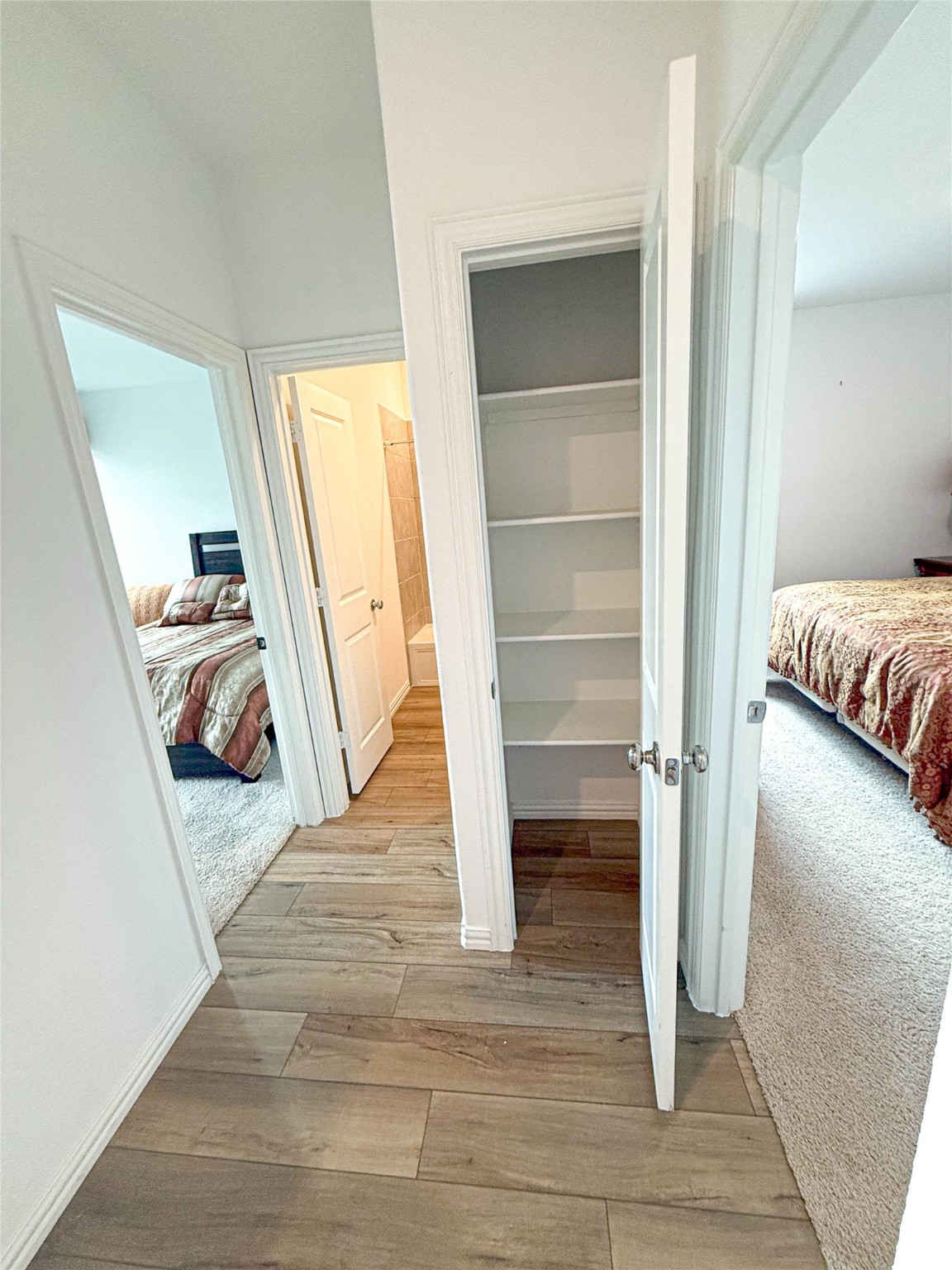 3401 Kingsview Drive