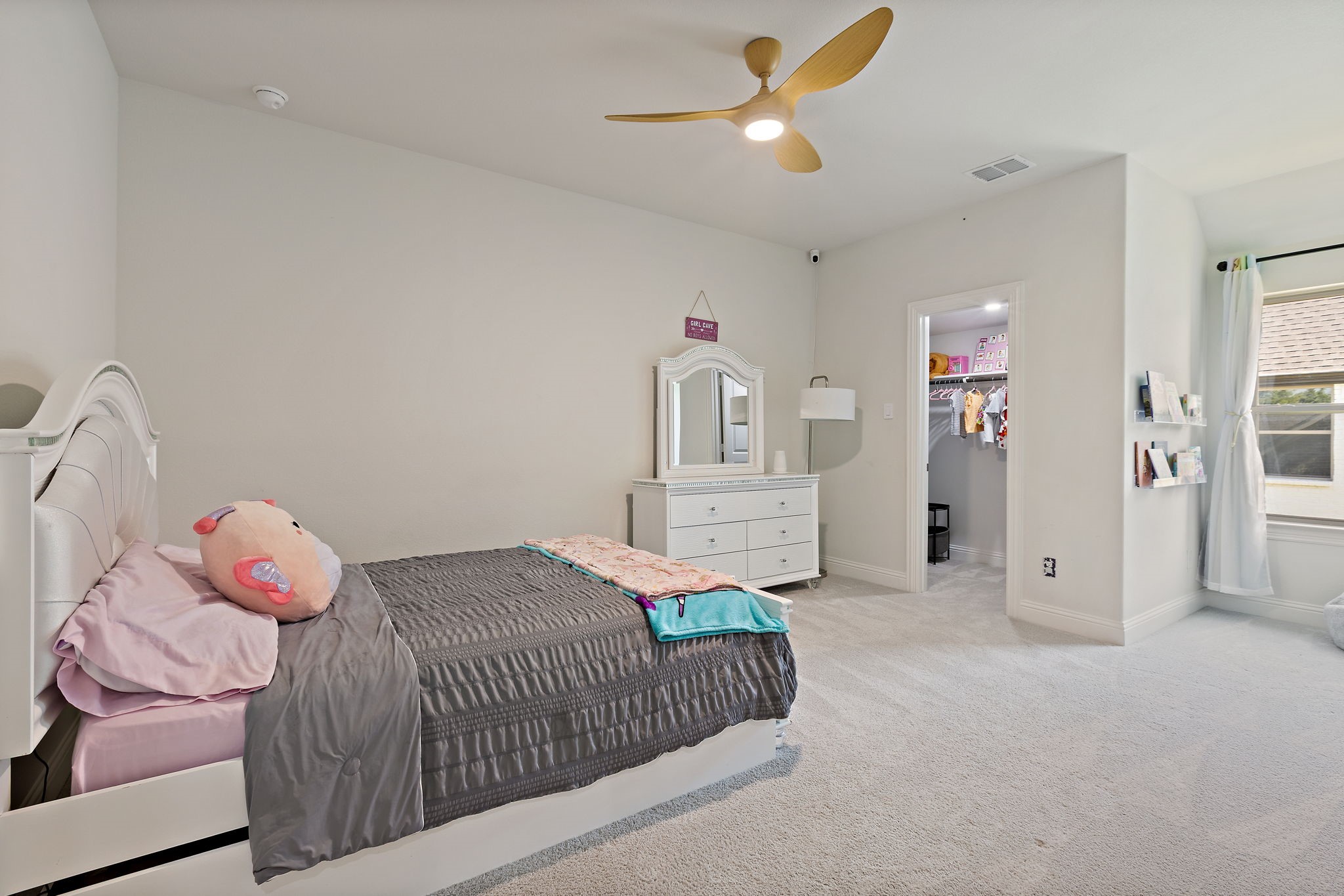 2116 Randas Way