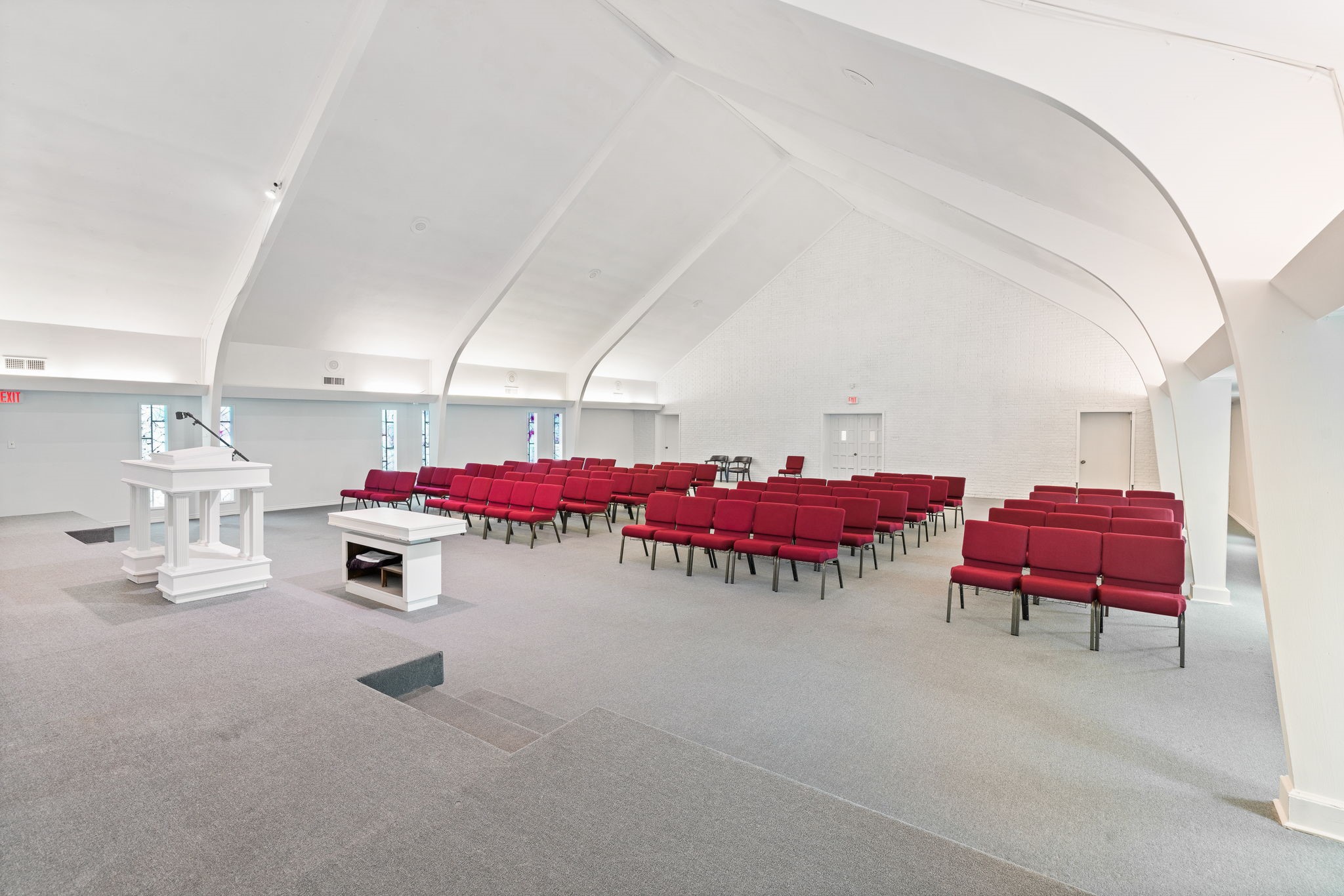 200 E Carr Lane