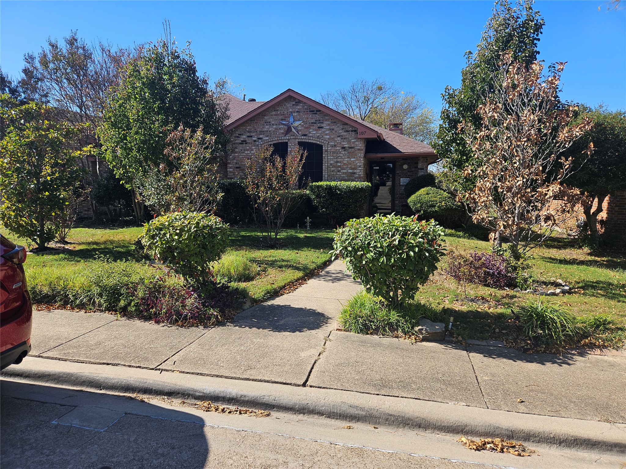 107 Larchbrook Drive
