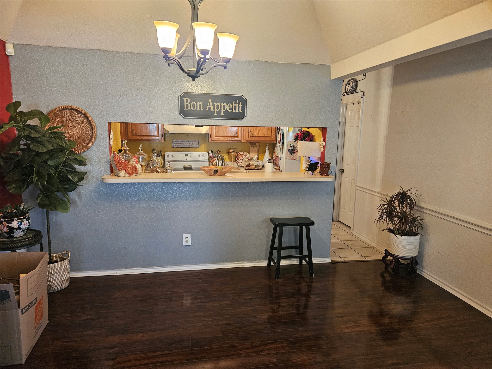 107 Larchbrook Drive