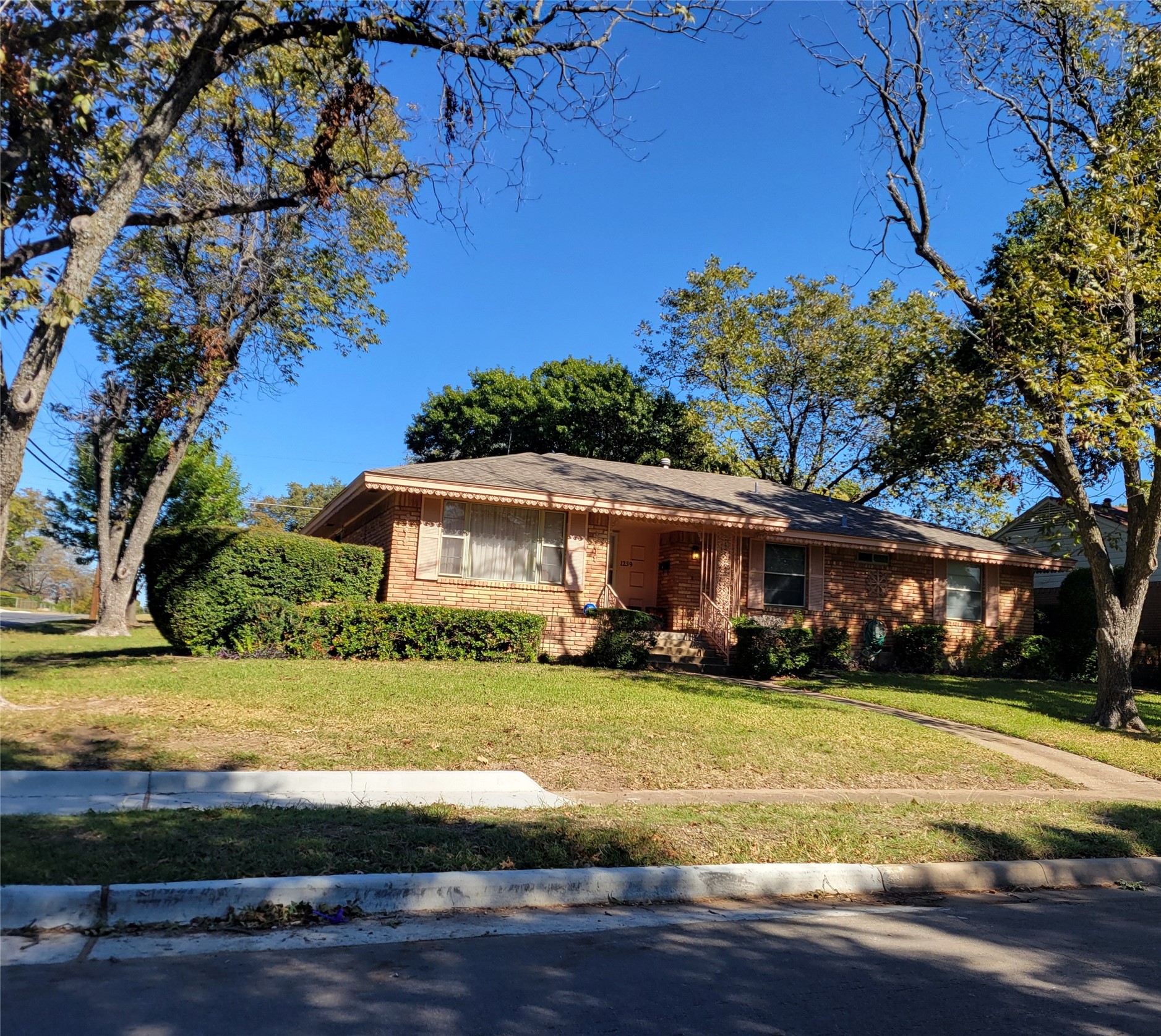 1239 Misty Glen Lane