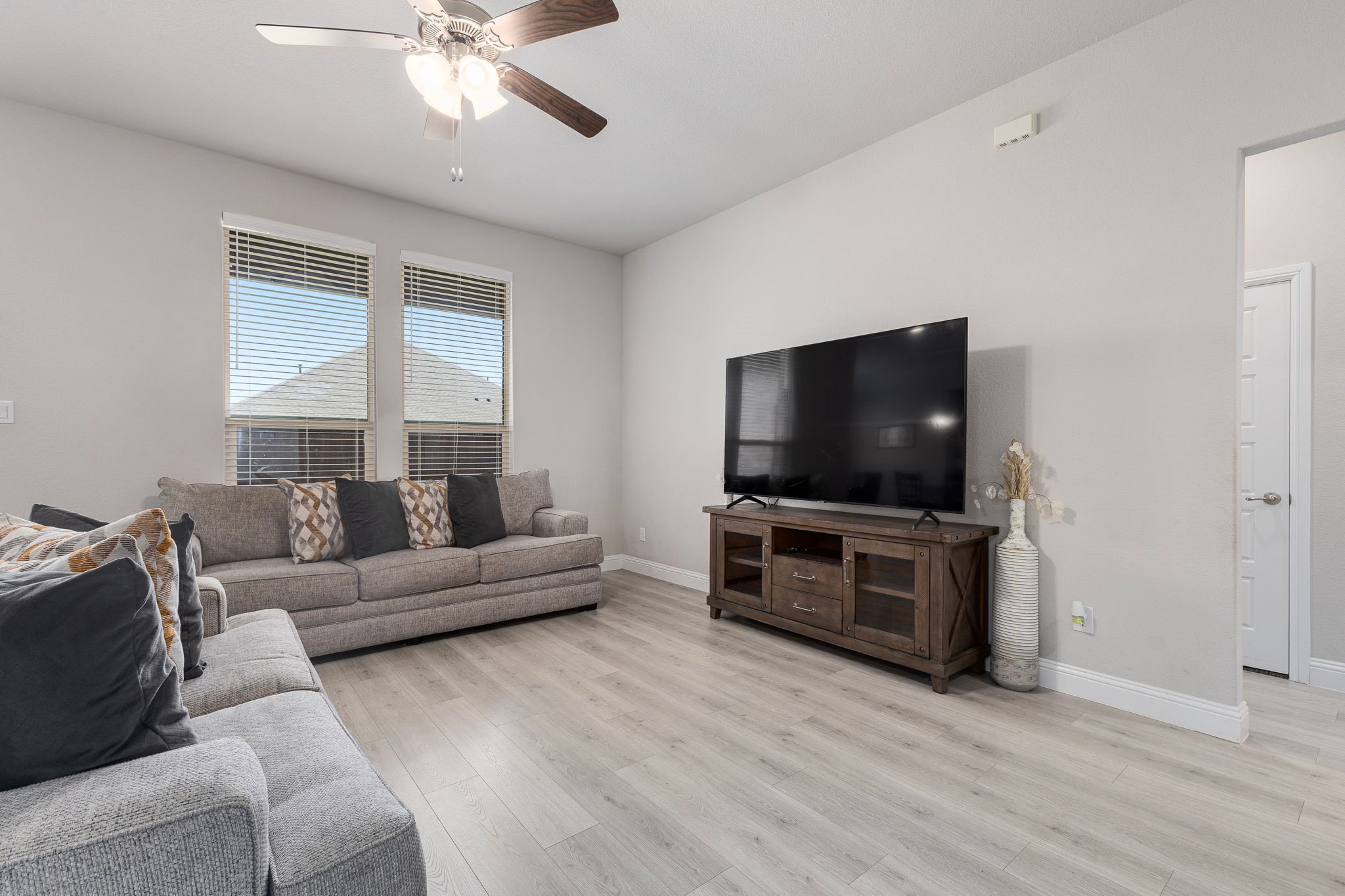 3711 Autumncrest Street