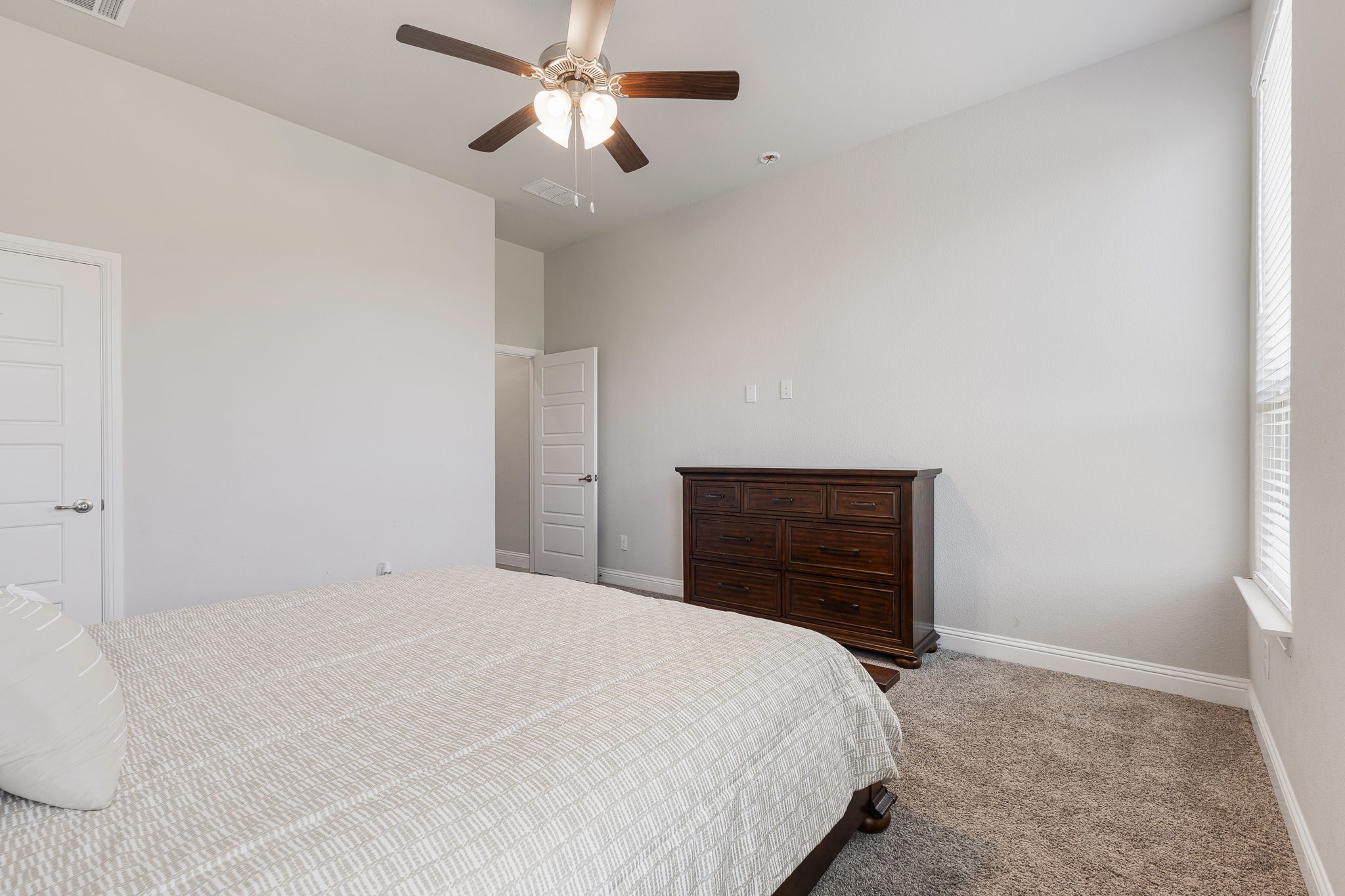 3711 Autumncrest Street