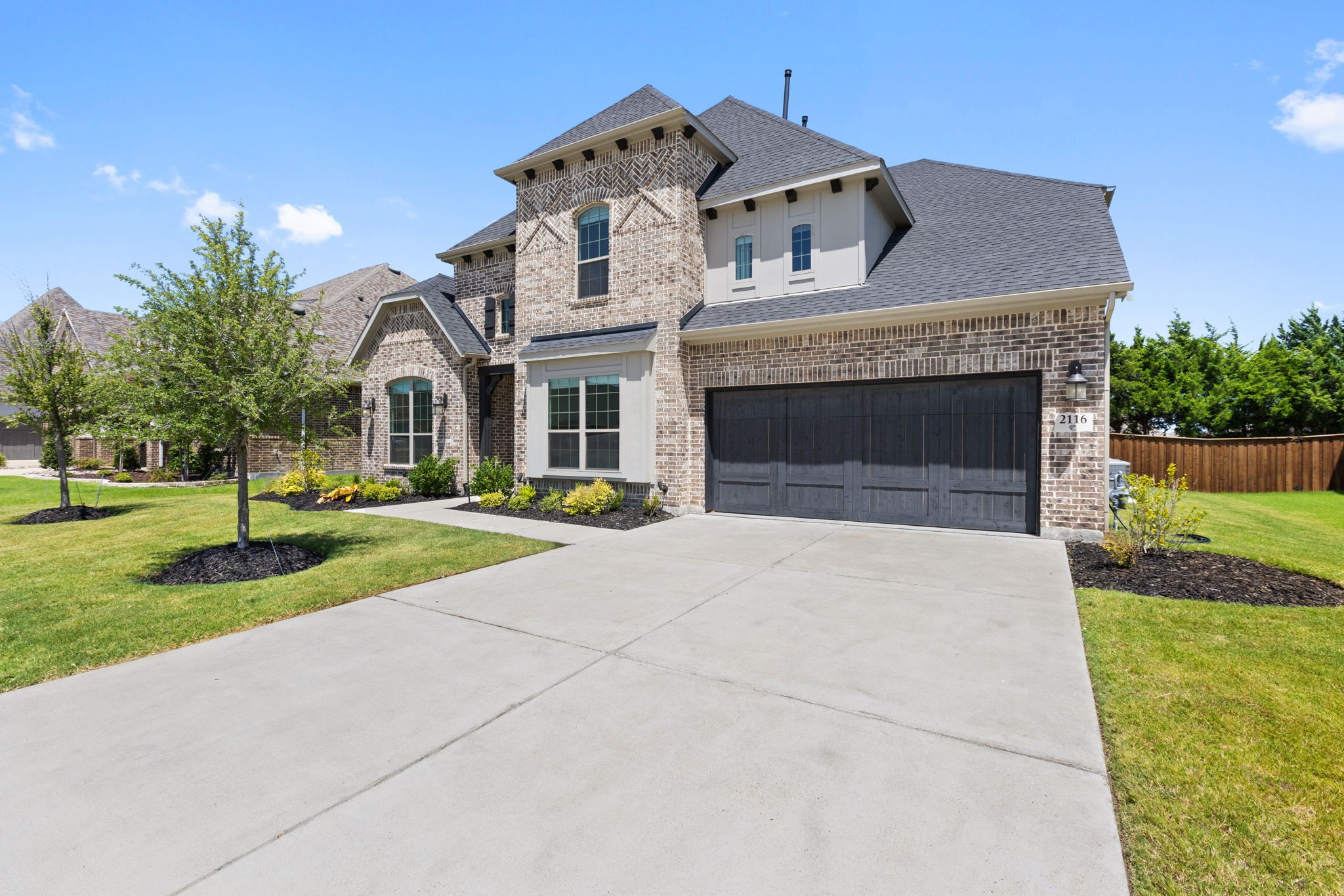 2116 Randas Way