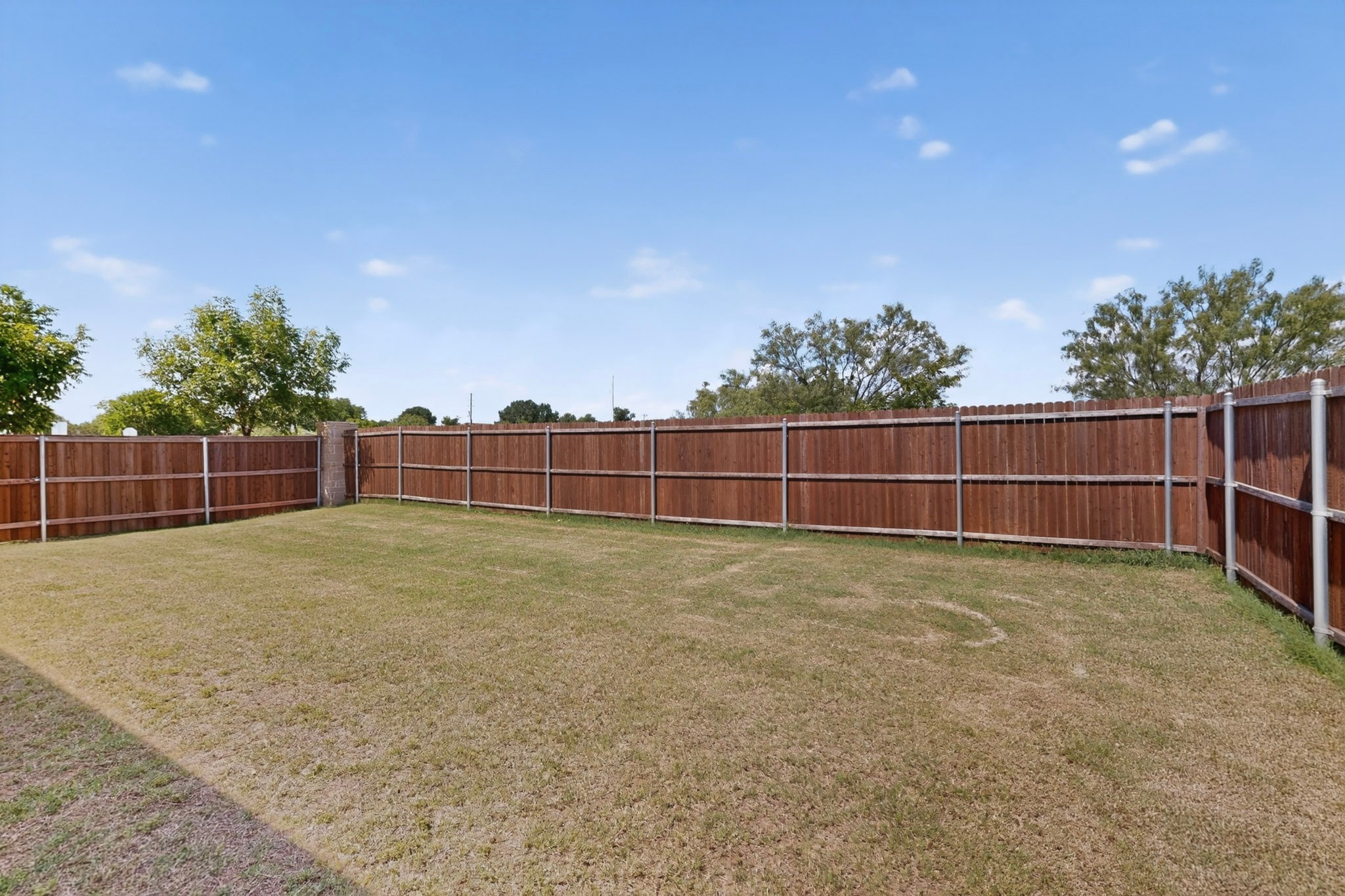 3401 Kingsview Drive