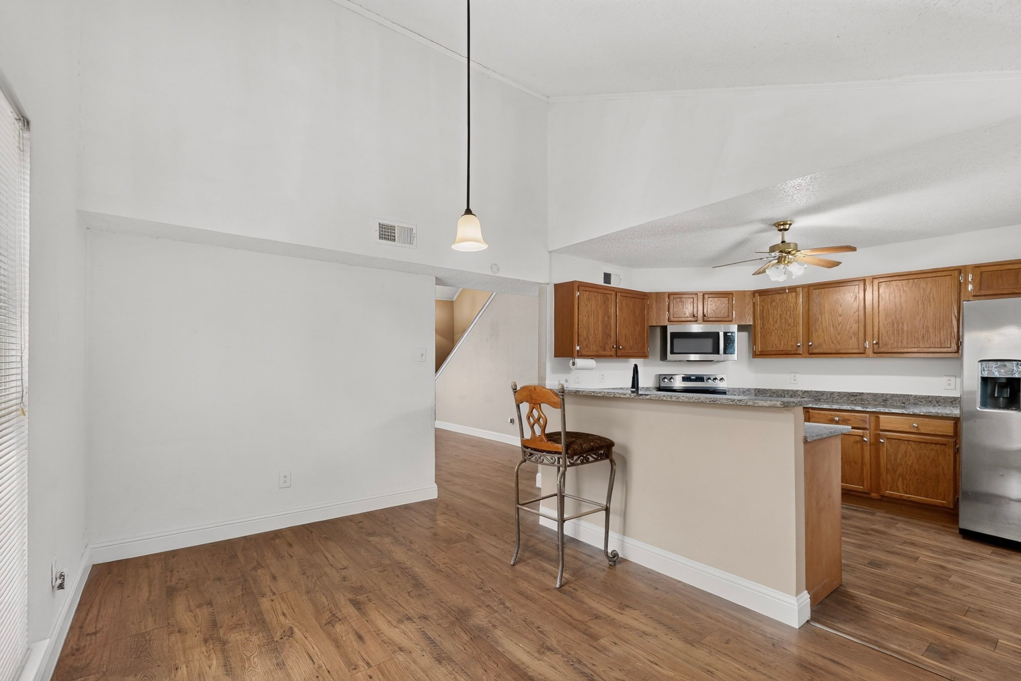 11820 Amberly Lane