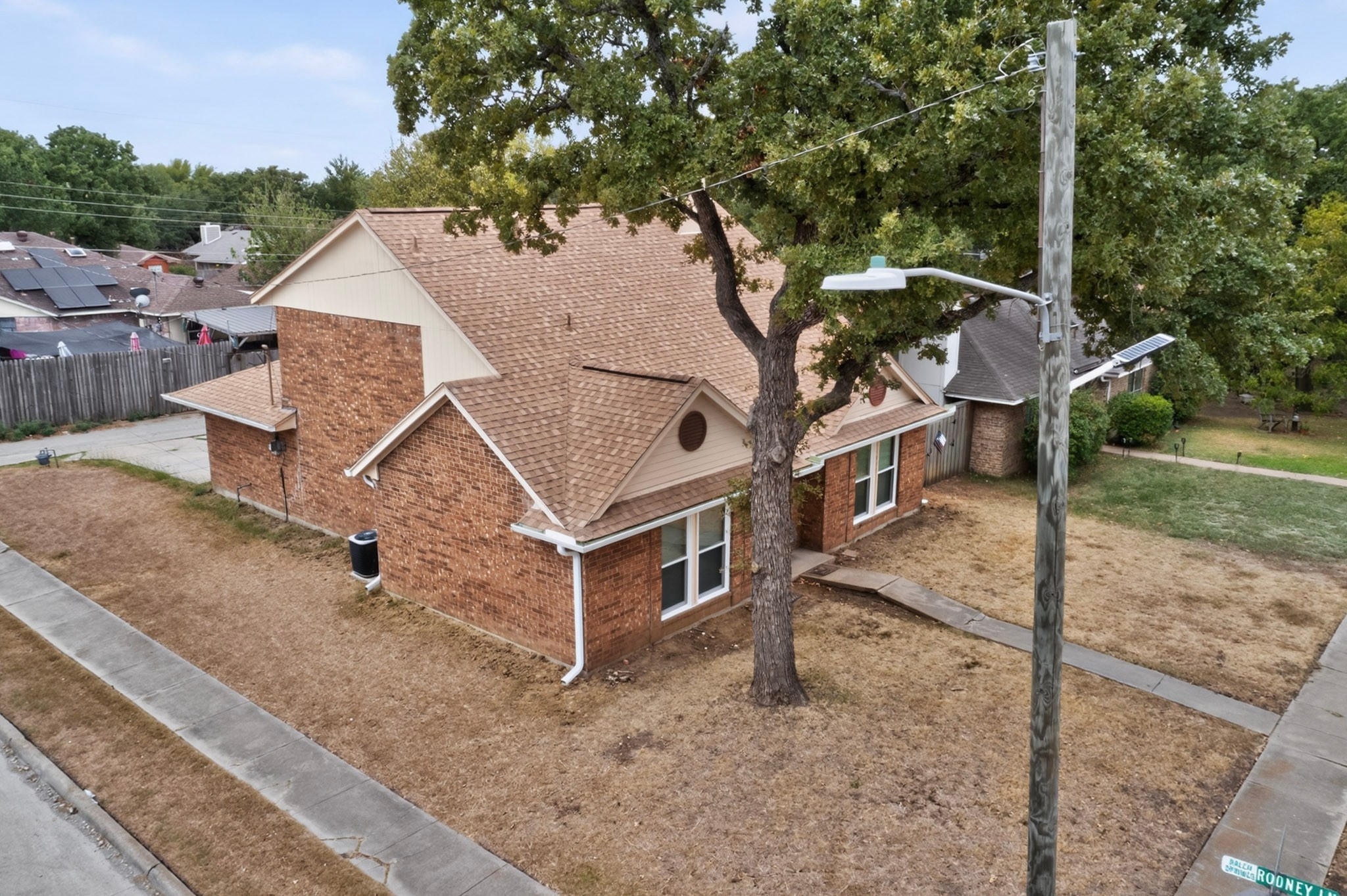 11820 Amberly Lane