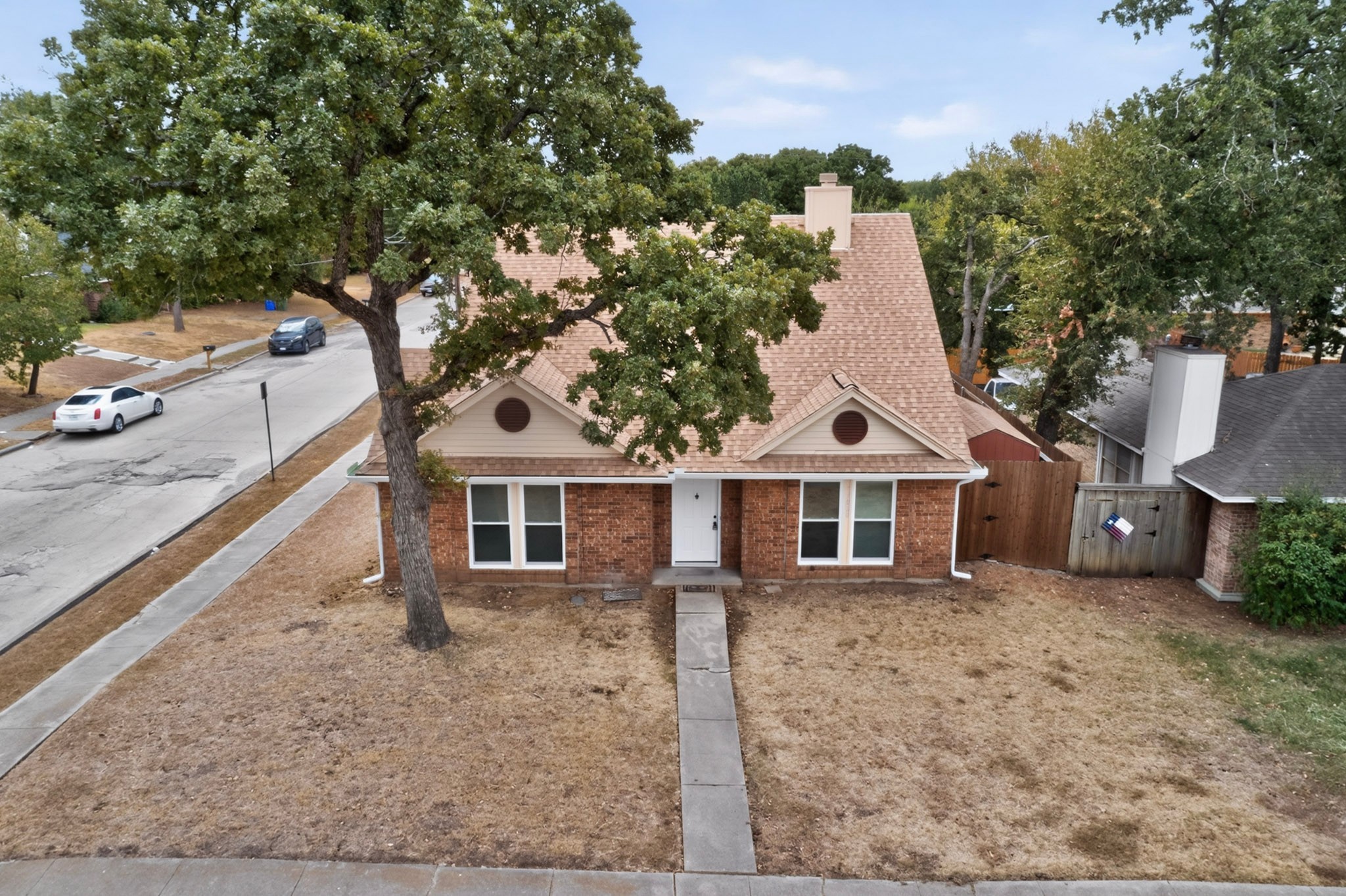 11820 Amberly Lane
